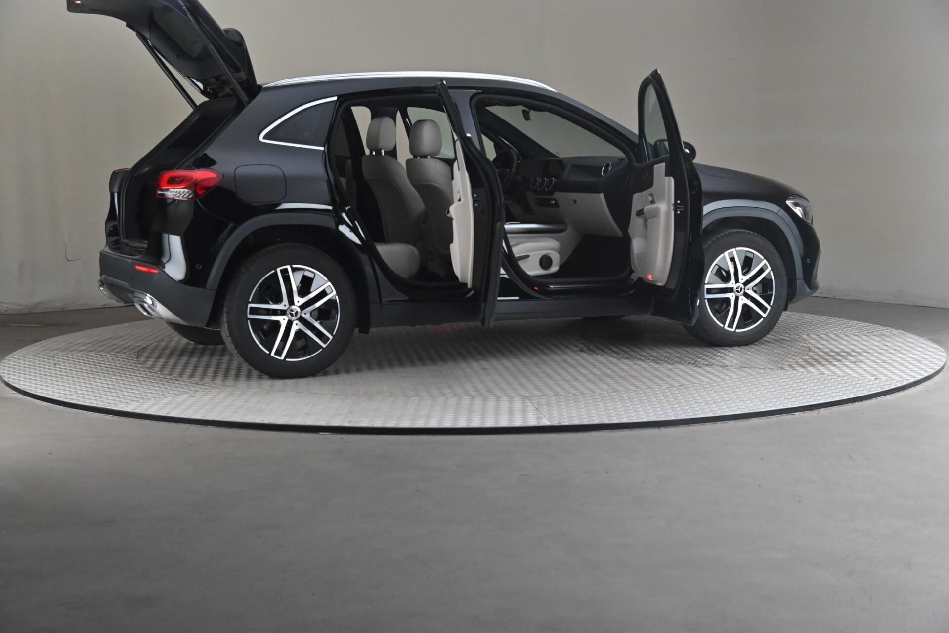 Mercedes-Benz GLA 250 e A Business 2022, photo 6/31