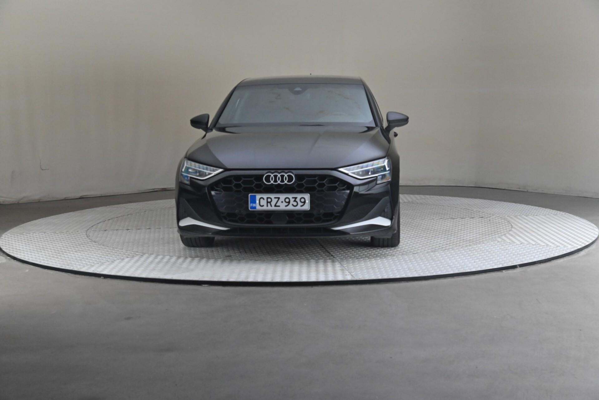 Audi A3 Sportback 30 TFSI 2024, photo 3/26