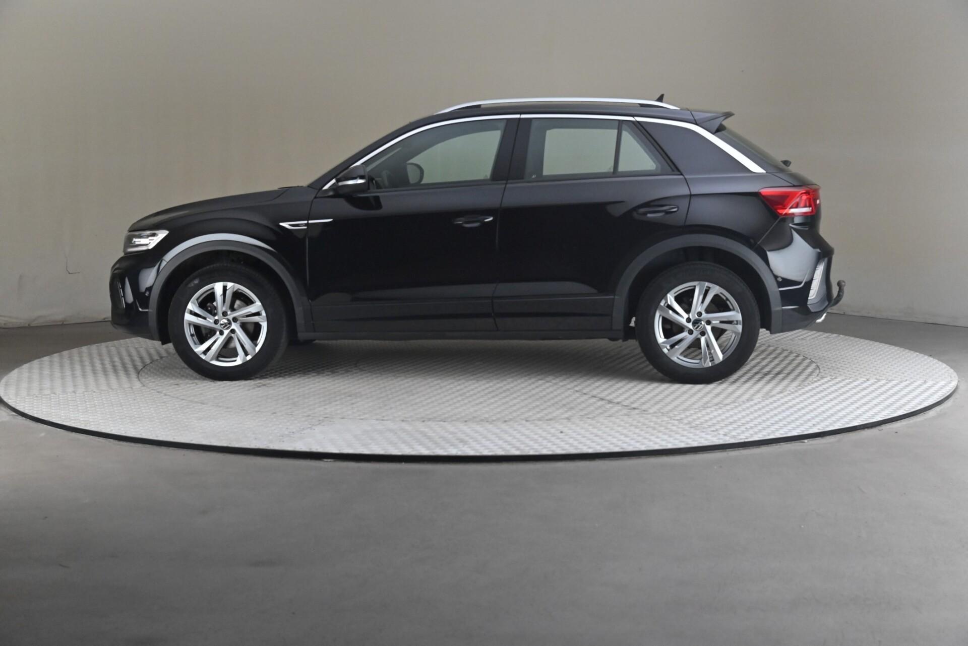 Volkswagen T-Roc 2022, photo 4/31