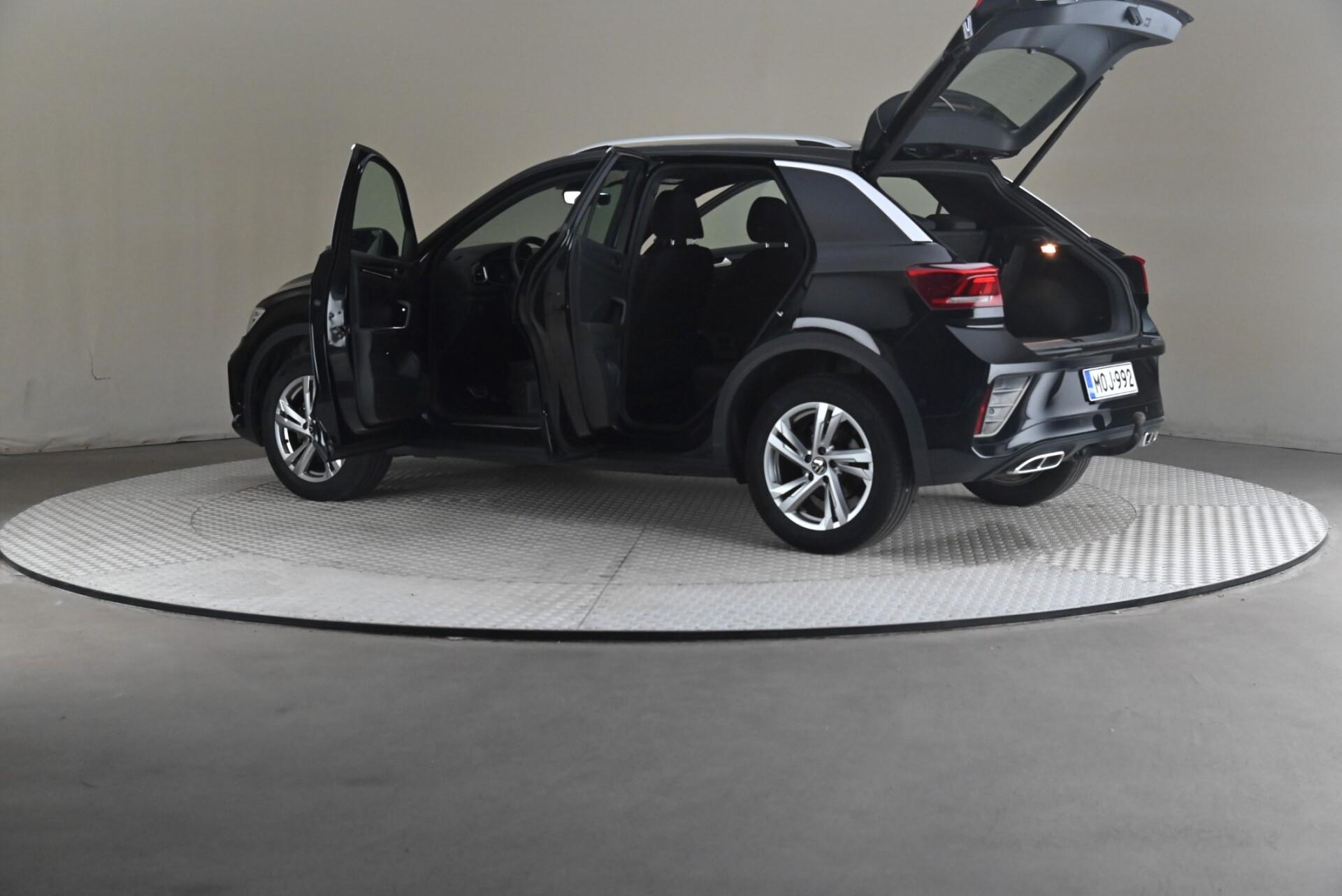 Volkswagen T-Roc 2022, photo 7/31