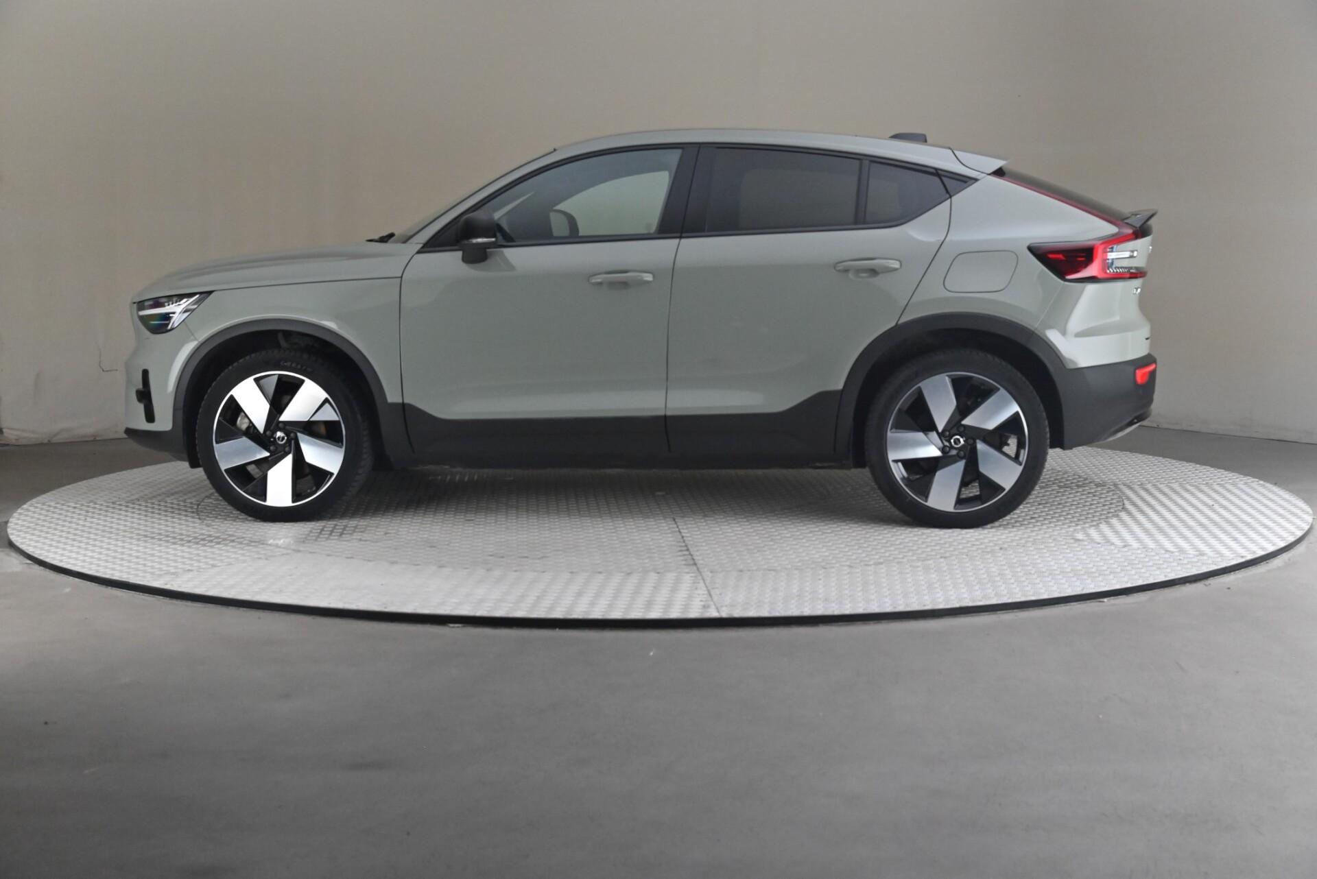 Volvo C40 Recharge Twin Plus 2022, photo 4/36