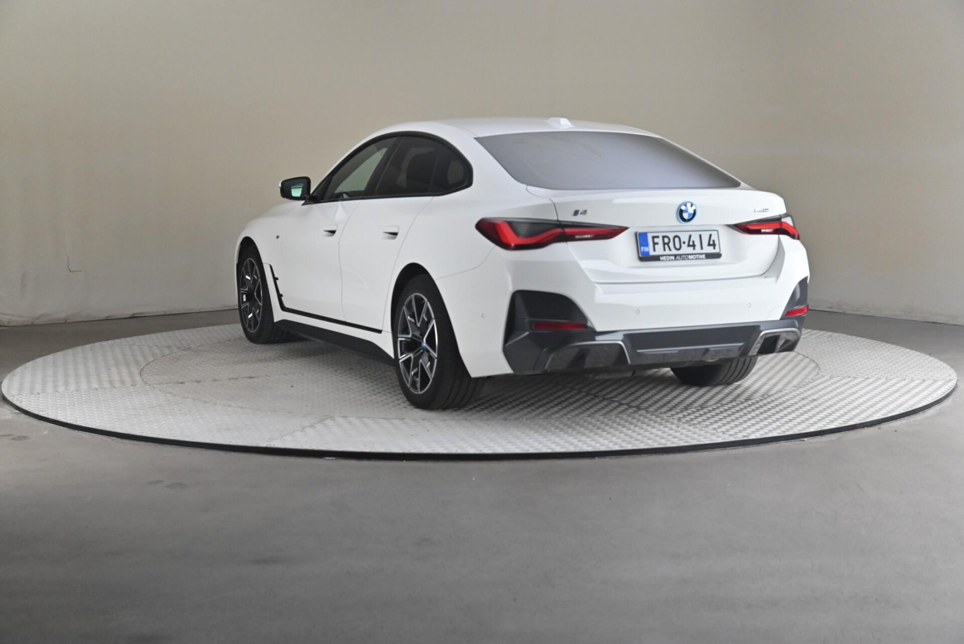 BMW i4 eDrive40 Charged 2023, photo 2/30