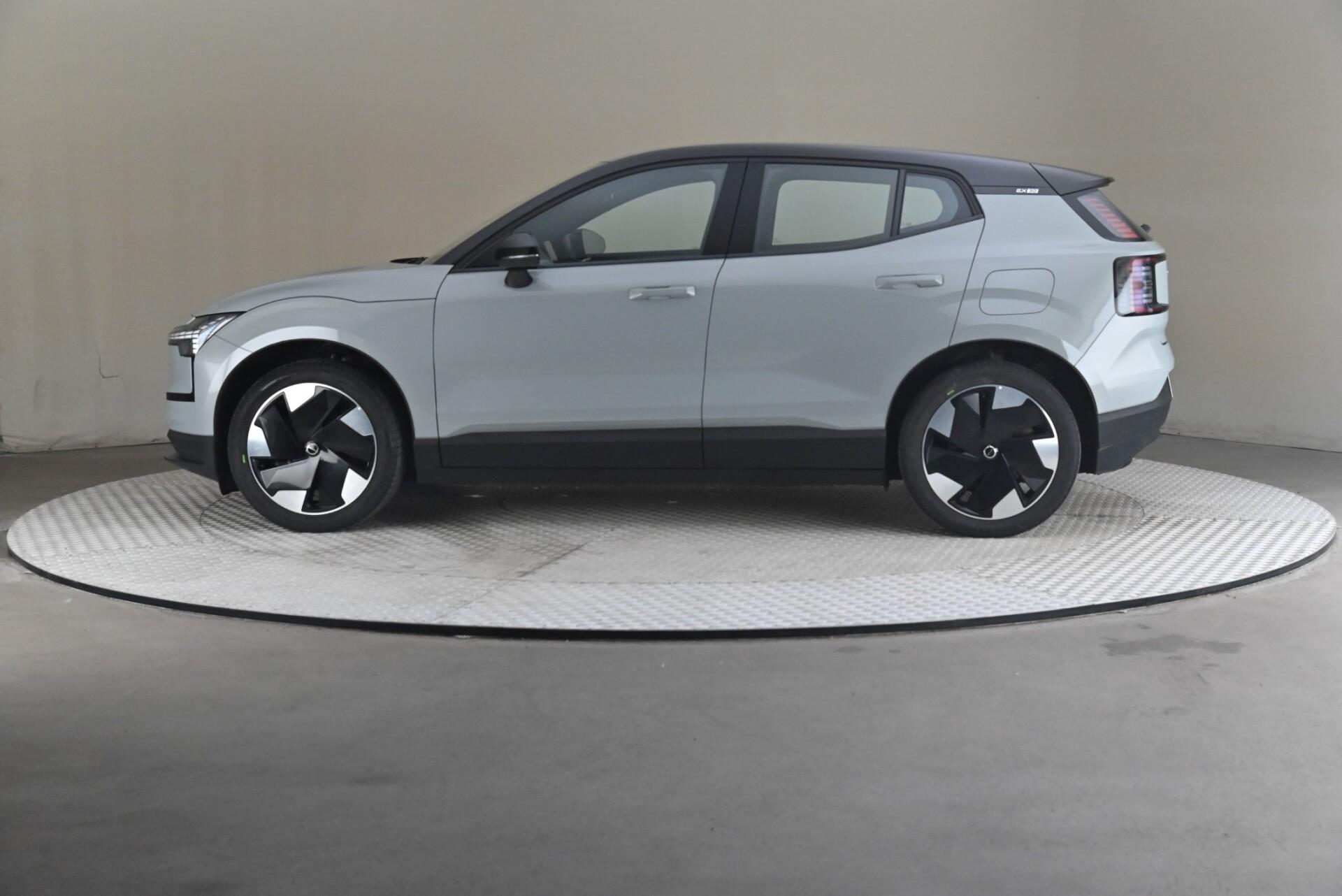 Volvo EX30 Single Extended Range Plus 2024, kuva 4/29