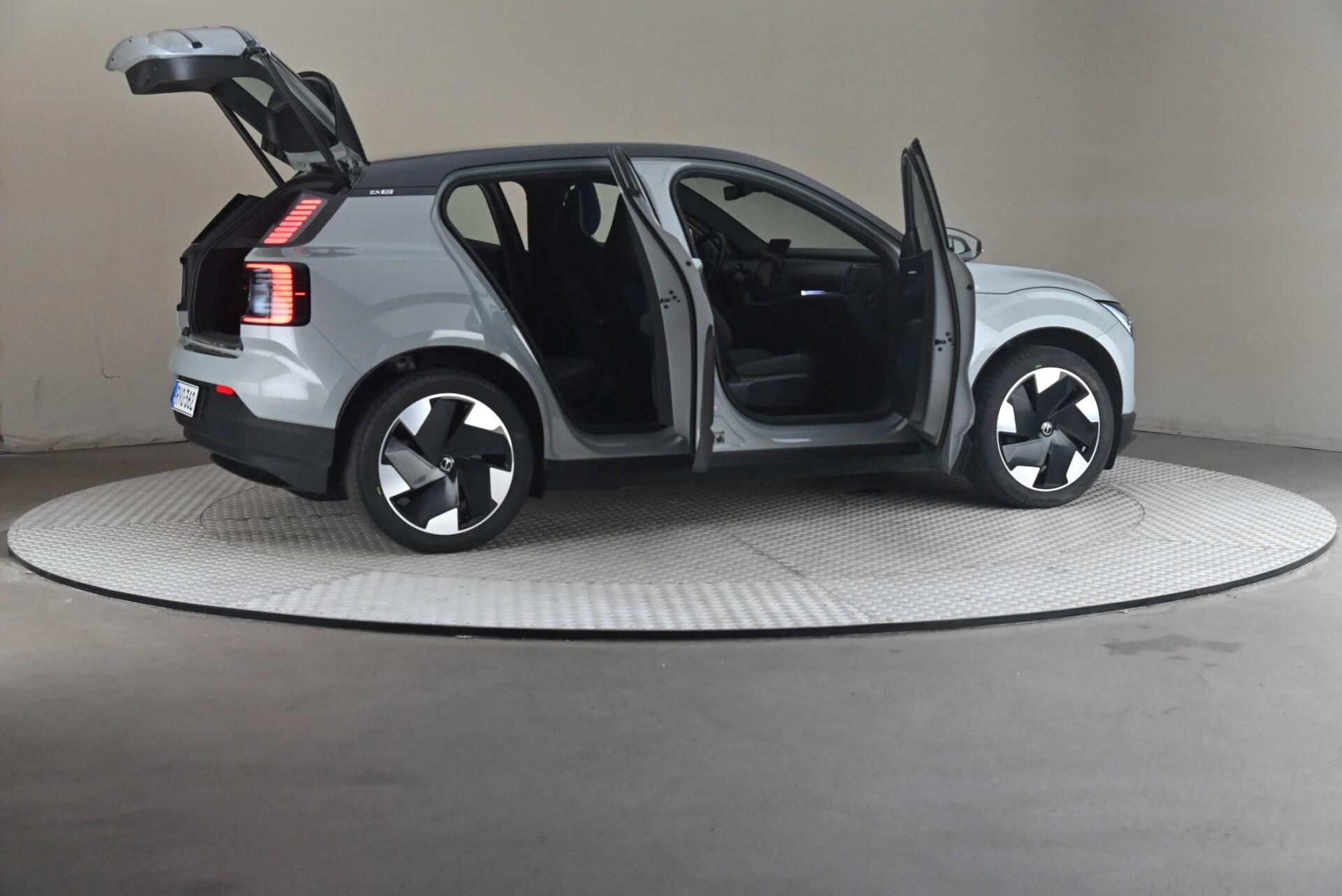 Volvo EX30 Single Extended Range Plus 2024, kuva 6/29