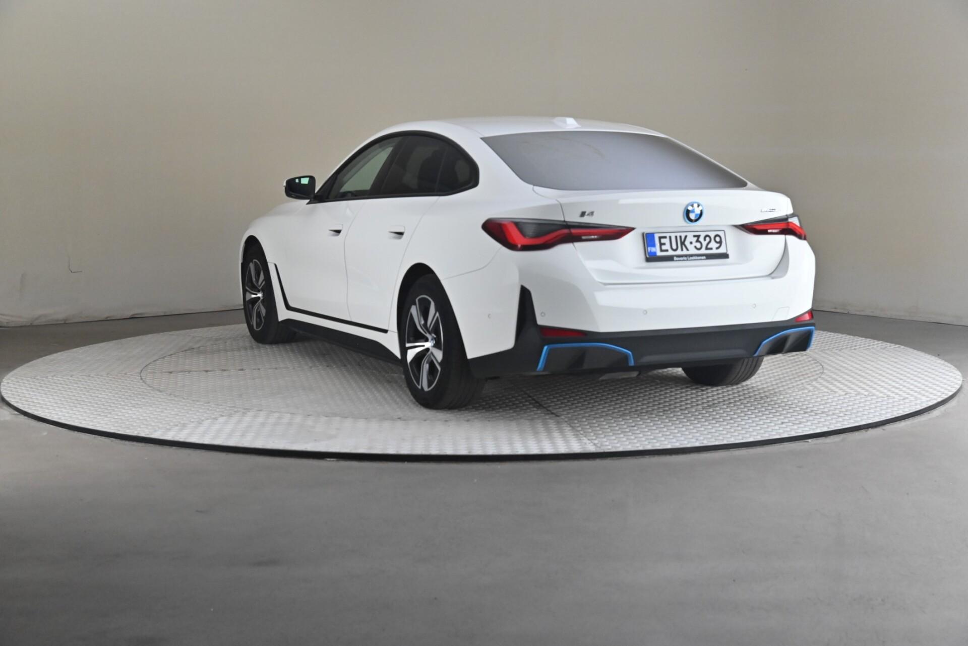 BMW i4 eDrive40 2022, kuva 2/30