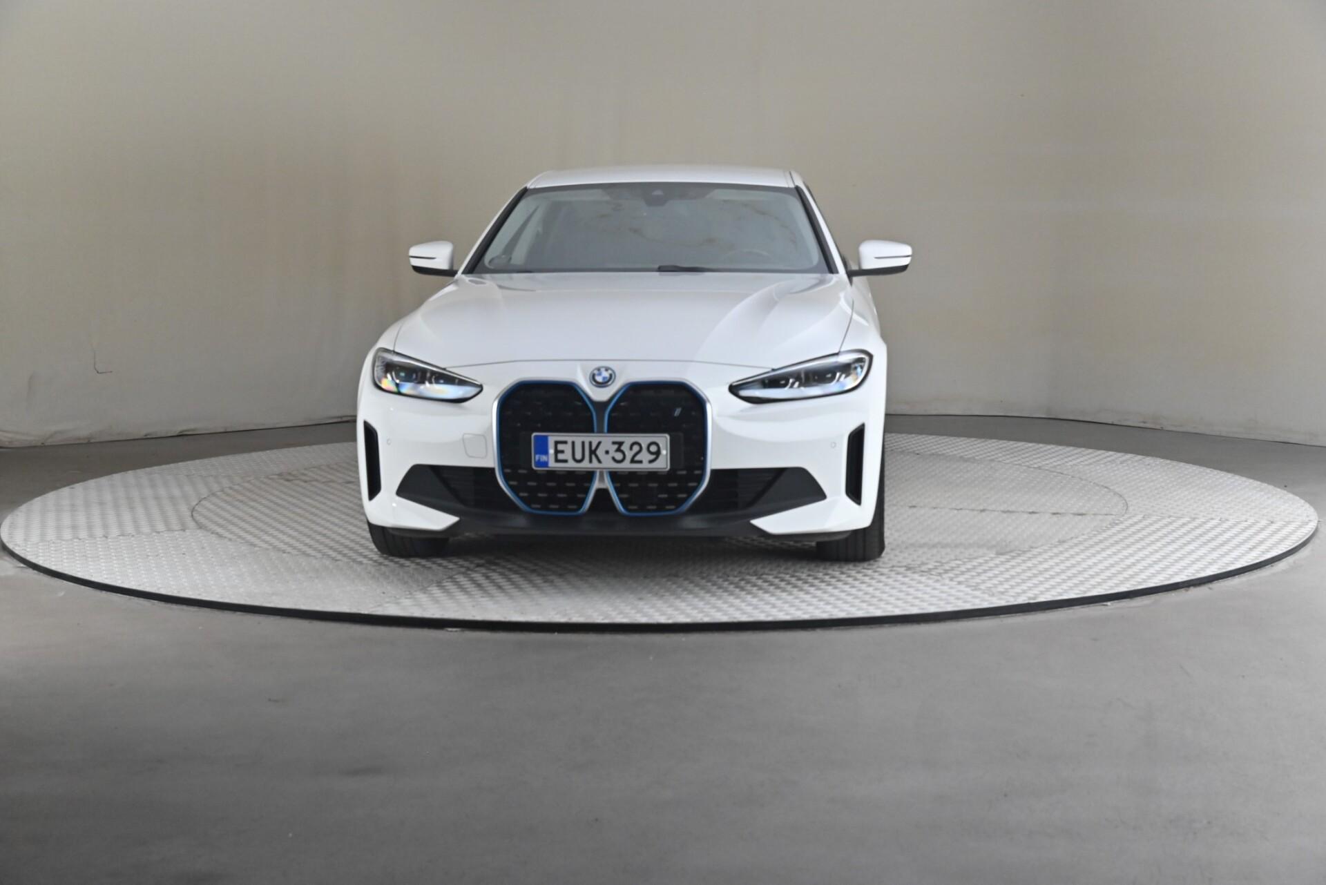 BMW i4 eDrive40 2022, kuva 3/30