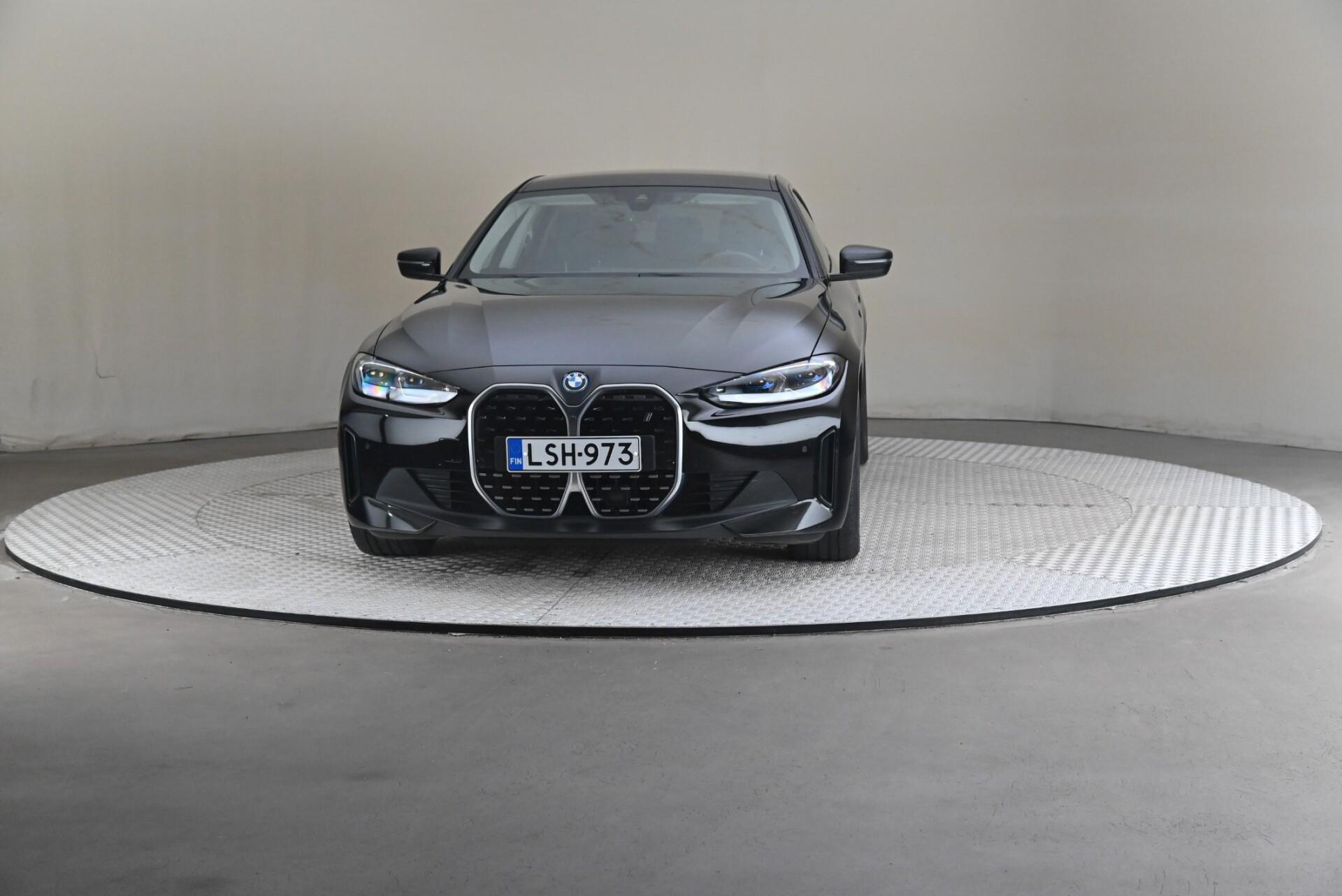 BMW i4 eDrive40 Charged Plus 2023, kuva 3/32
