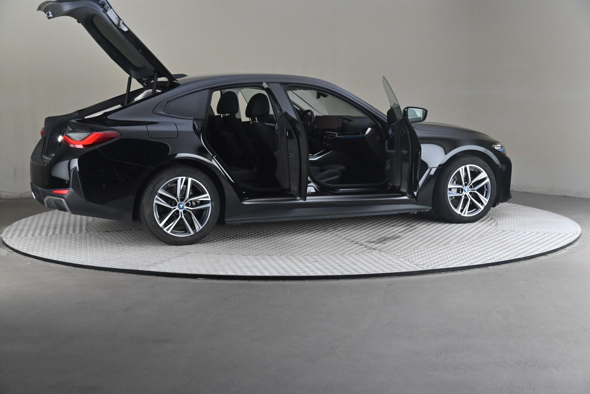 BMW i4 eDrive40 Charged Plus 2023, kuva 6/32