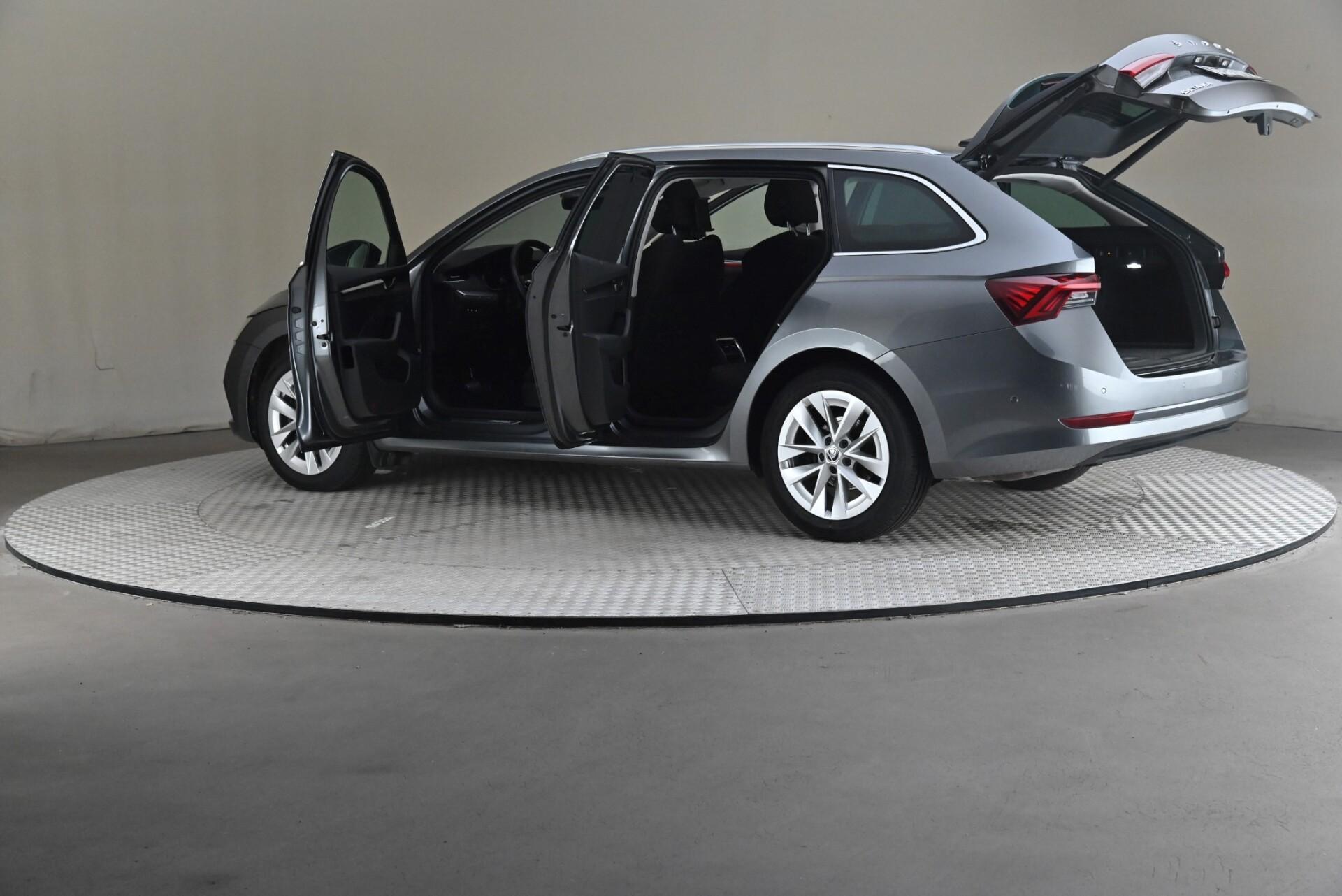 Skoda Octavia 2022, kuva 7/29