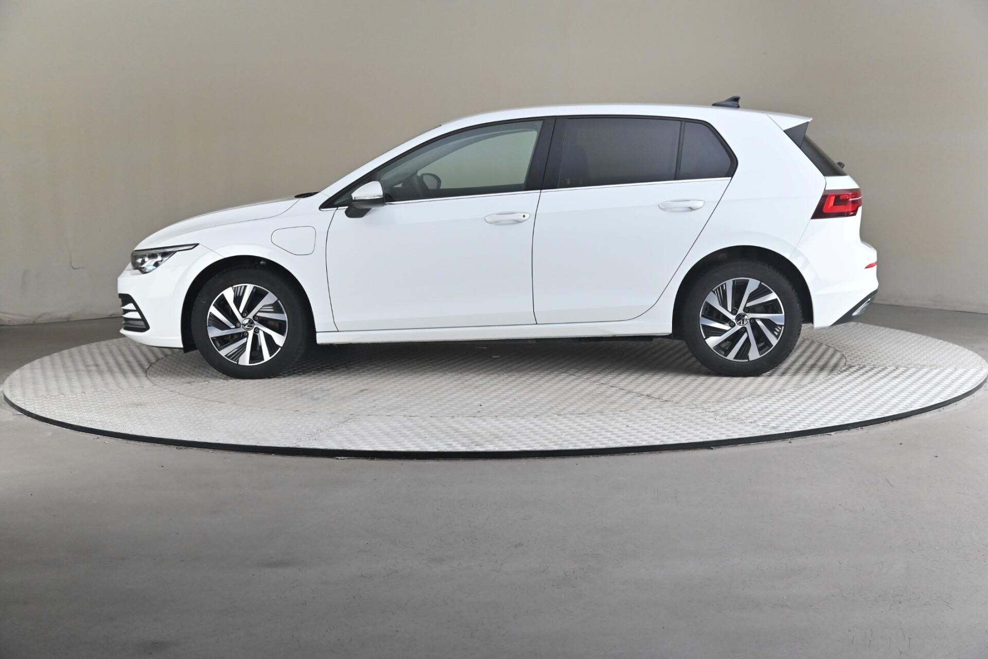 Volkswagen Golf 2022, kuva 4/31