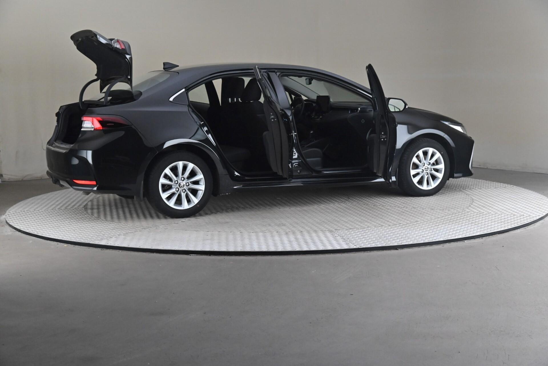 Toyota Corolla 2024, photo 6/28