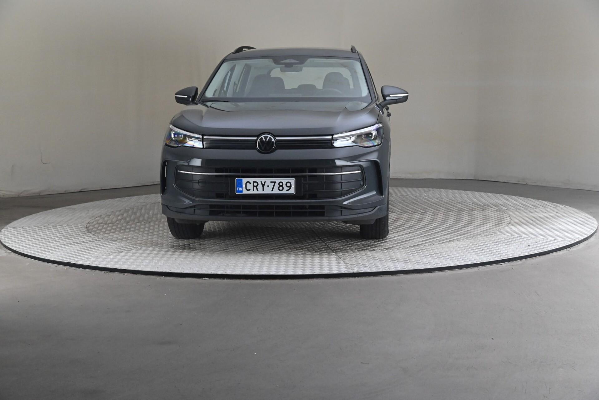 Volkswagen Tiguan 2024, photo 3/29