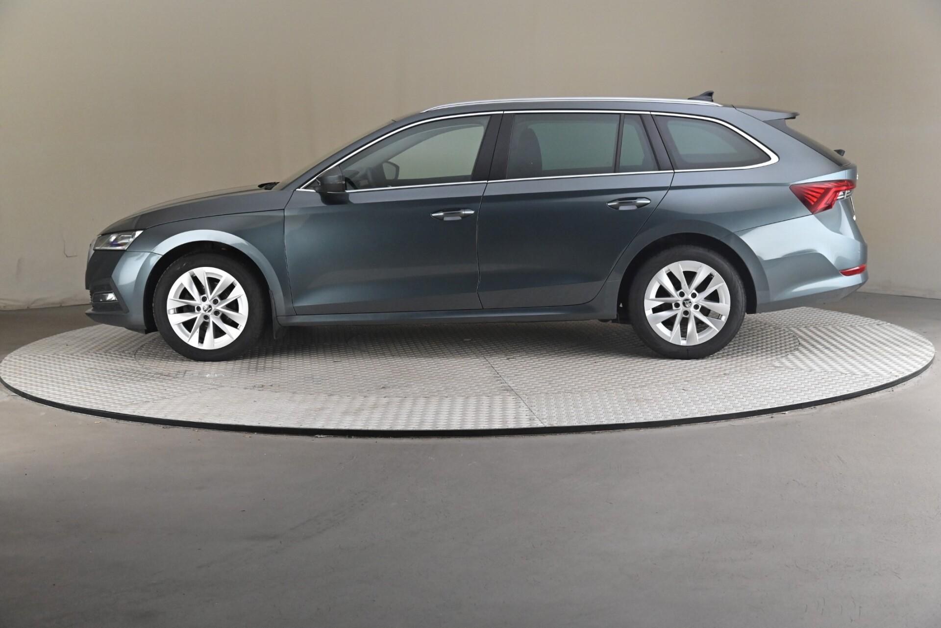 Skoda Octavia 2021, kuva 4/31