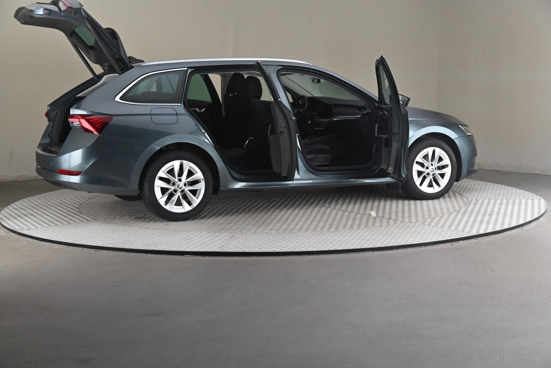 Skoda Octavia 2021, kuva 6/31