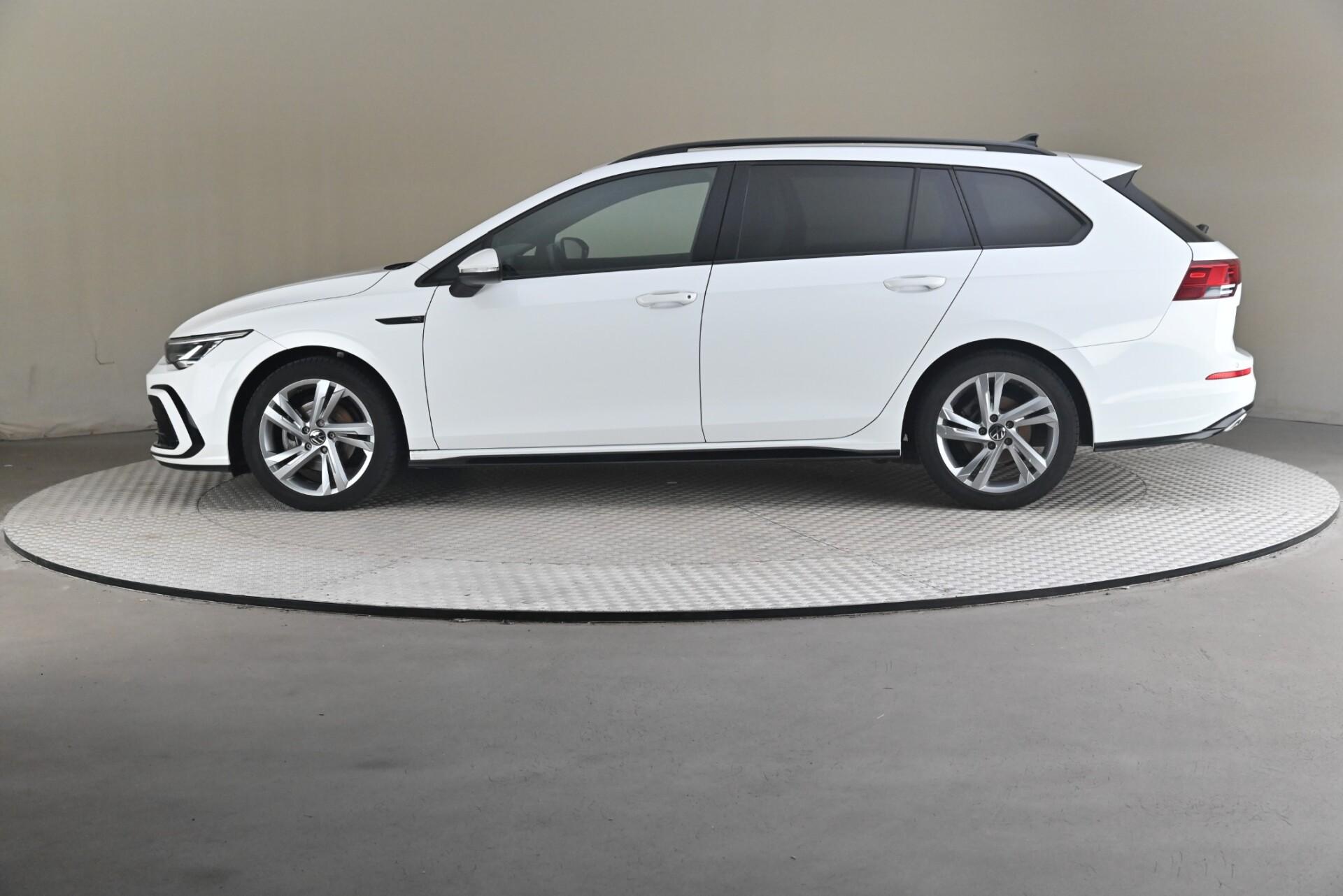Volkswagen Golf 2022, kuva 4/30