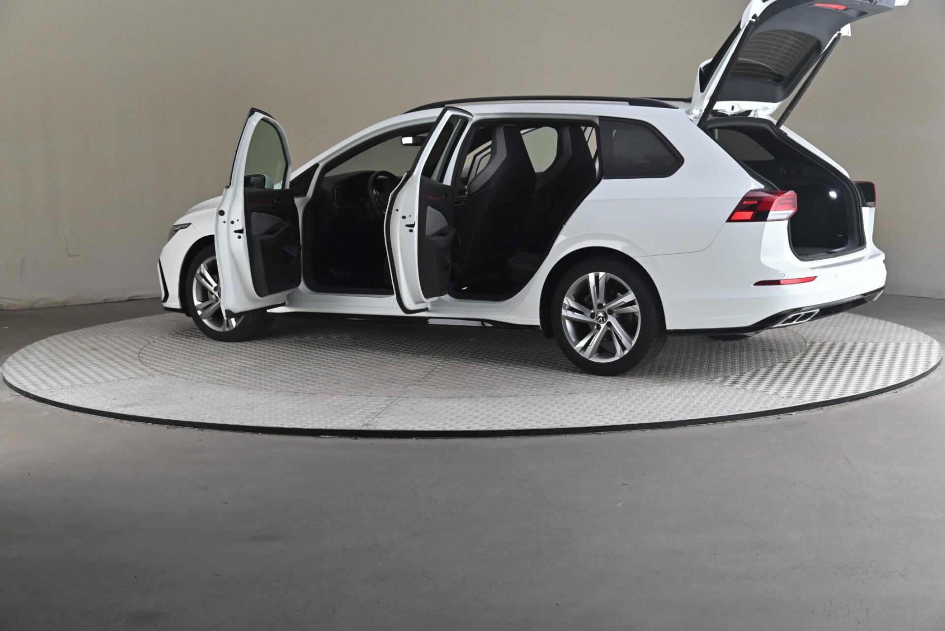 Volkswagen Golf 2022, kuva 7/30