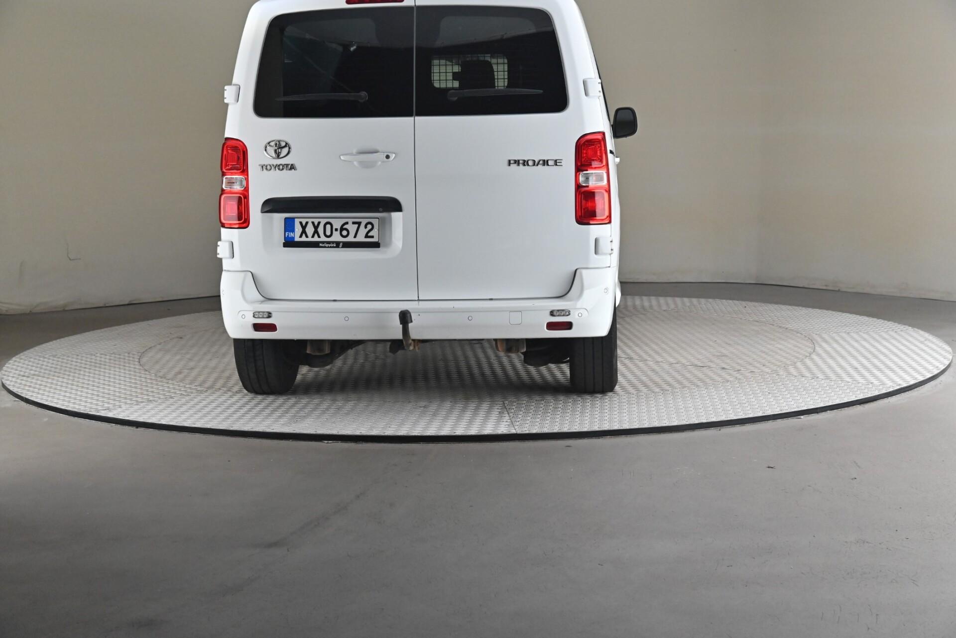 Toyota Proace L1 2,0 D 120 Automaatti 2021, photo 5/31