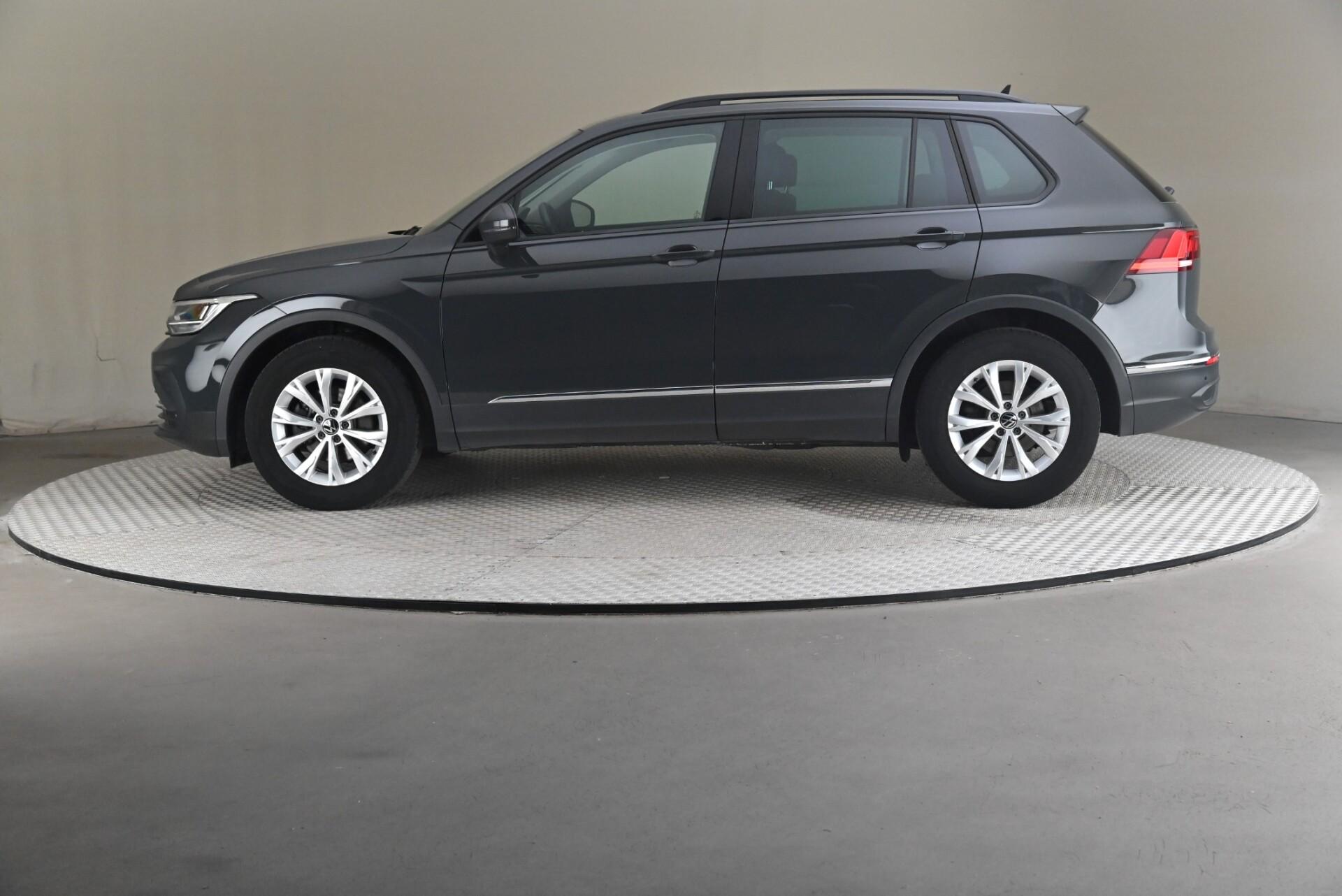 Volkswagen Tiguan 2024, photo 4/30