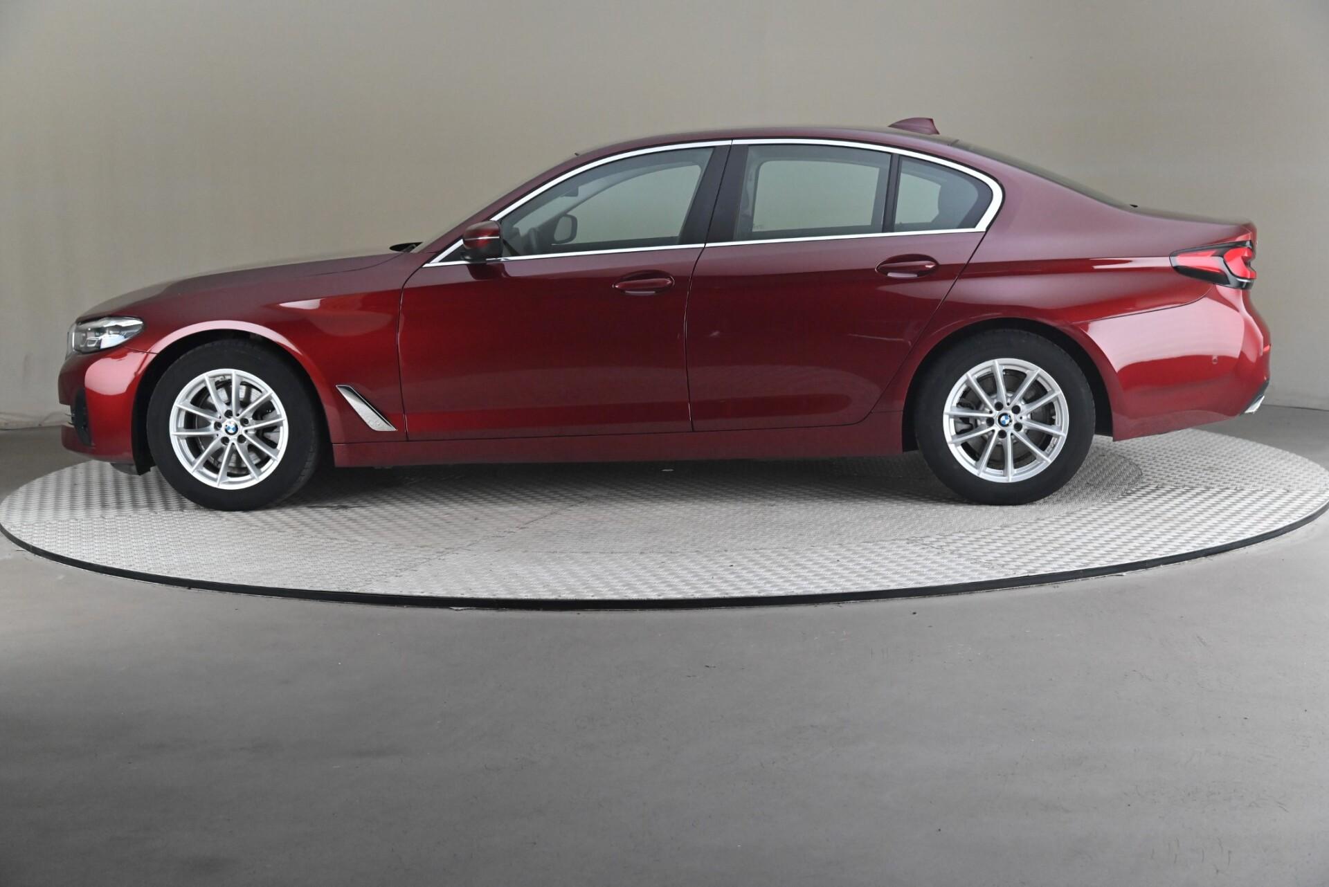 BMW 520 G30 Sedan 520d A xDrive MHEV 2022, kuva 4/31