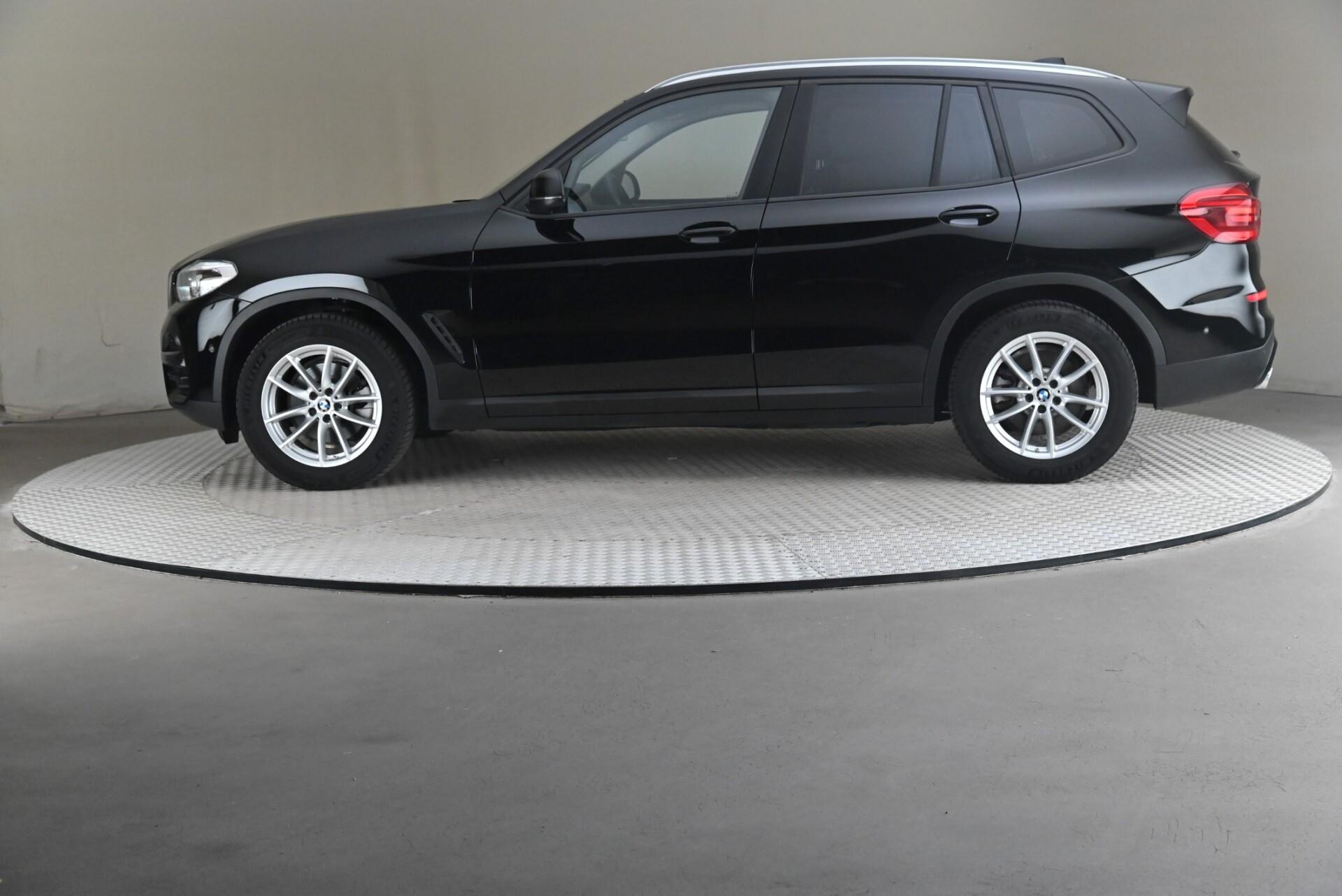 BMW X3 G01 xDrive20d A Business MHEV 2021, photo 4/31