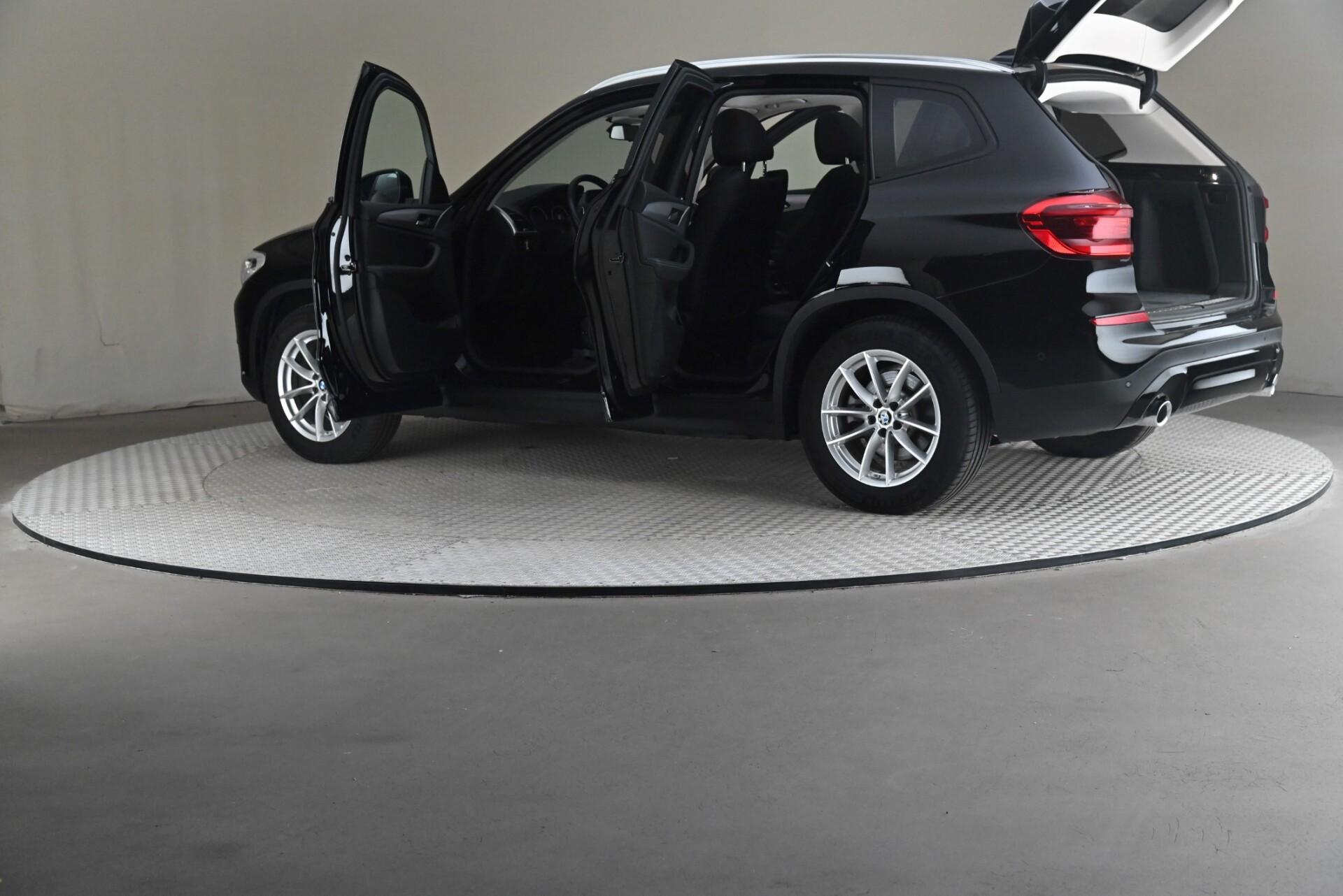 BMW X3 G01 xDrive20d A Business MHEV 2021, photo 7/31