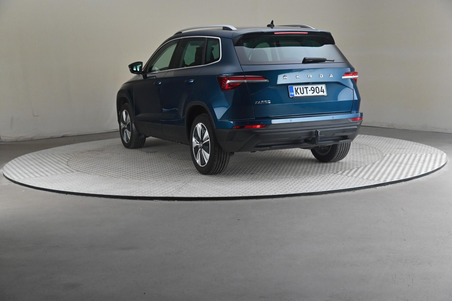 Skoda Karoq 1.5 TSI Style DSG Autom 2023, photo 2/31