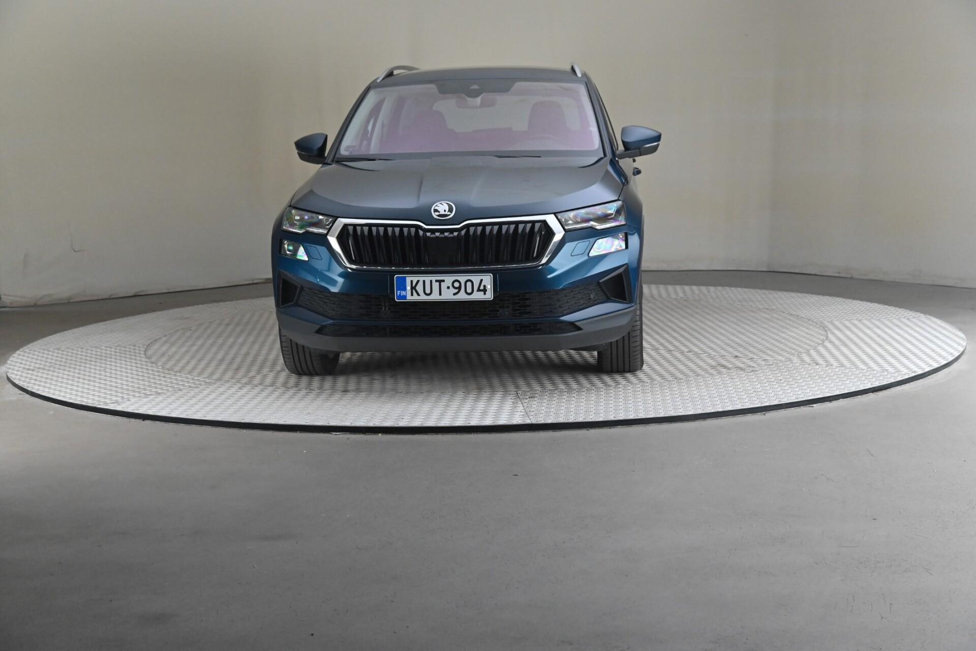Skoda Karoq 1.5 TSI Style DSG Autom 2023, photo 3/31