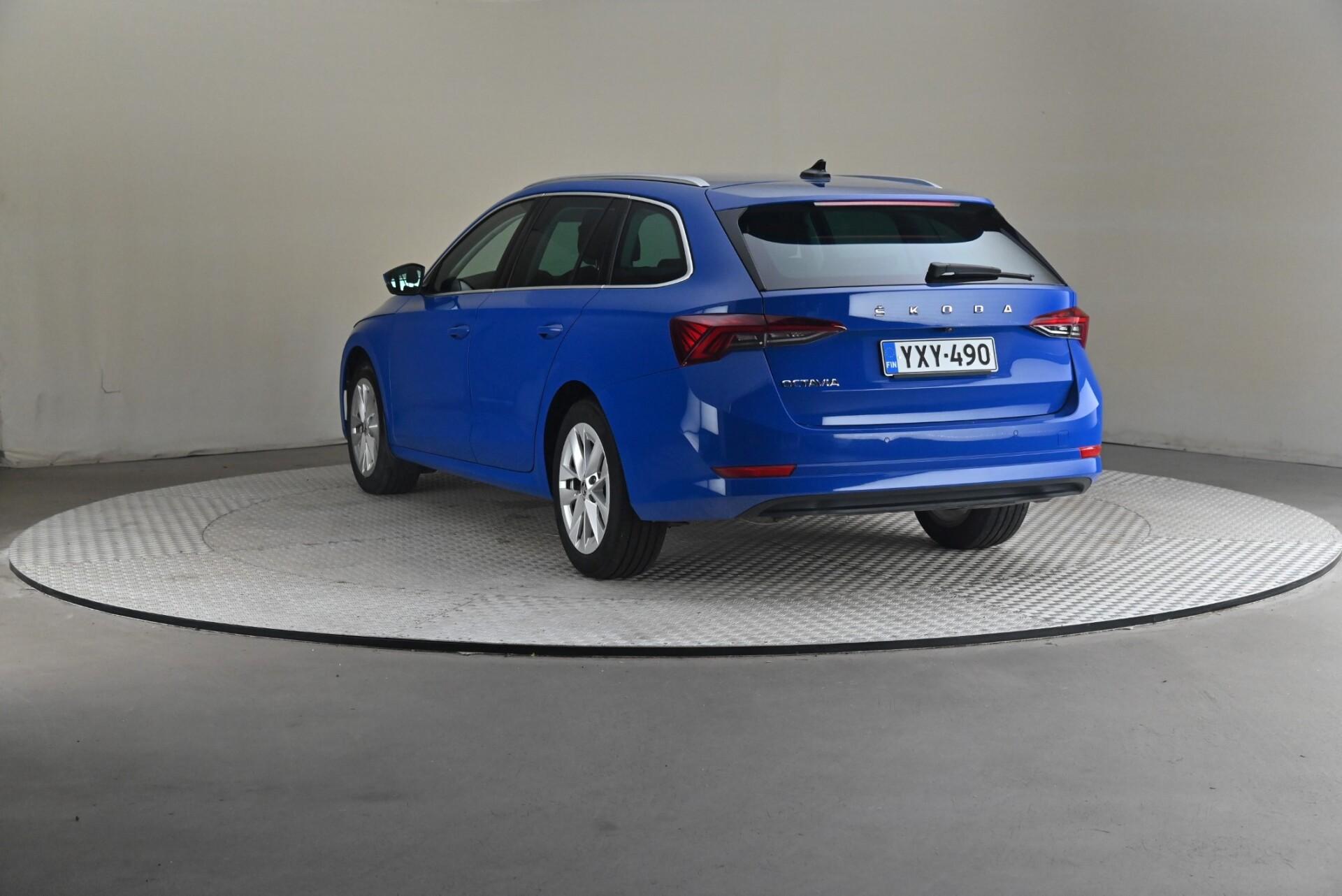 Skoda Octavia Combi 2.0 TDI 115 Style 2024, kuva 2/31