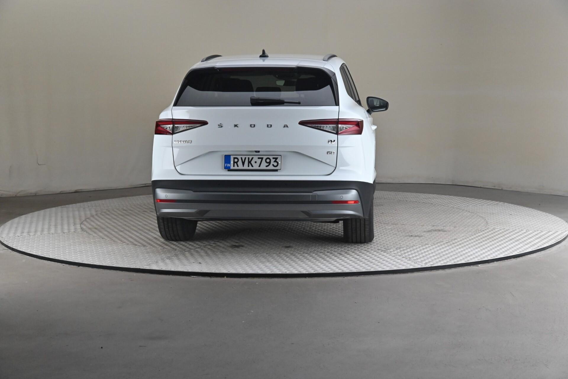 Skoda Enyaq 60 iV 2023, photo 5/32