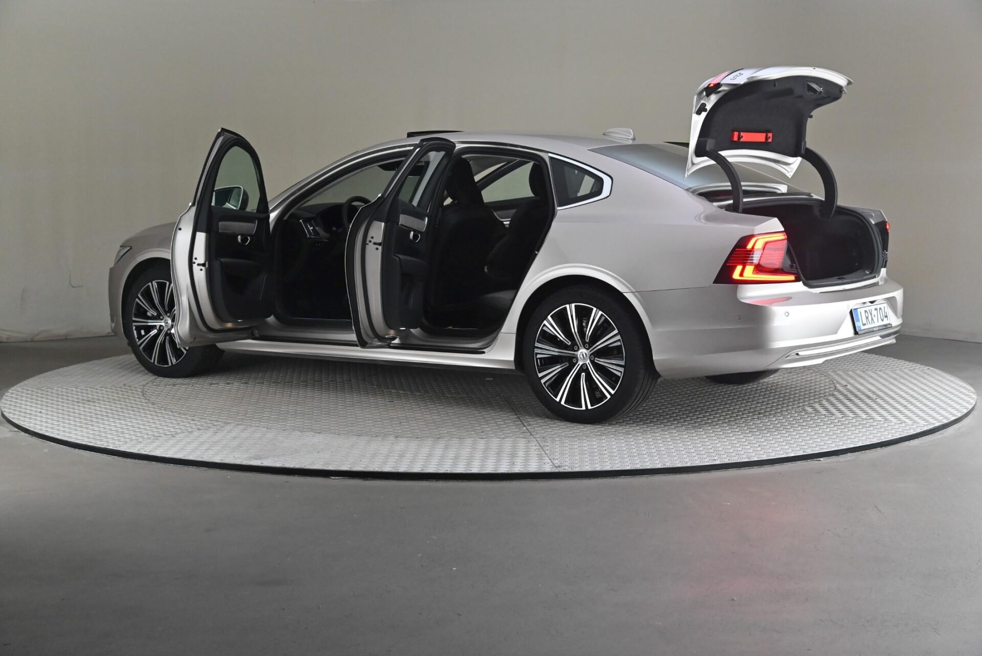 Volvo S90 2023, kuva 7/32