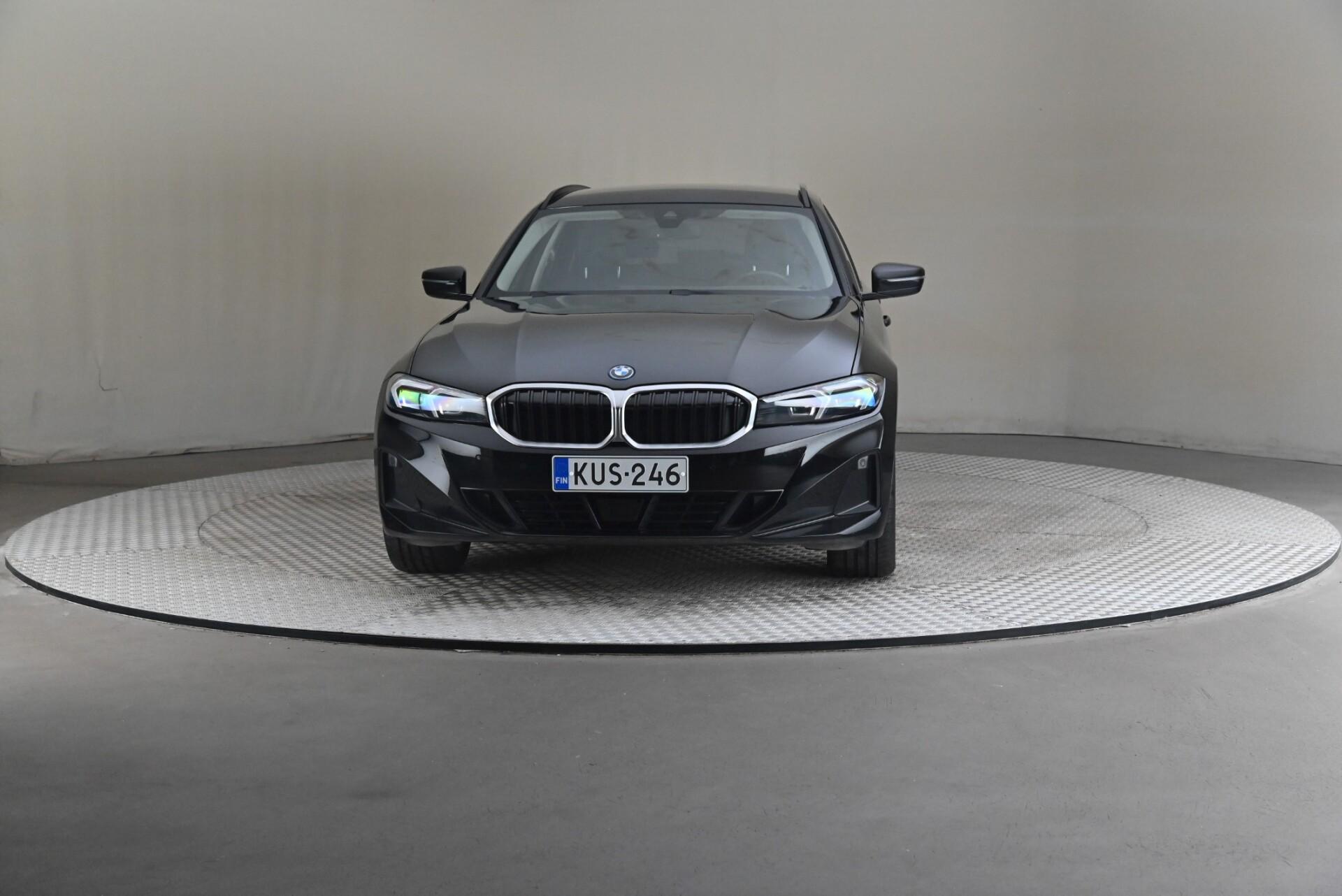 BMW 330 2022, kuva 3/31