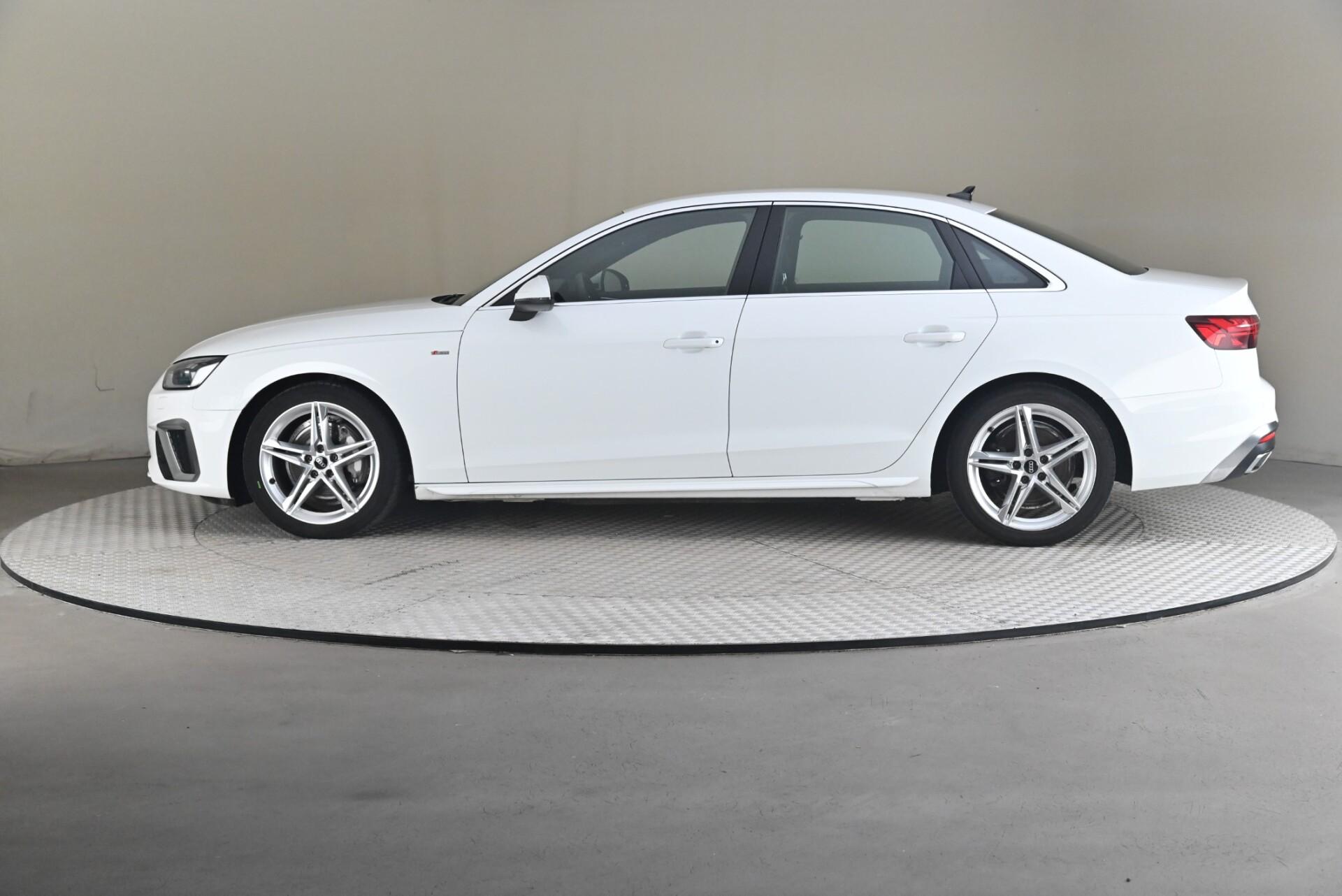 Audi A4 2022, kuva 4/30