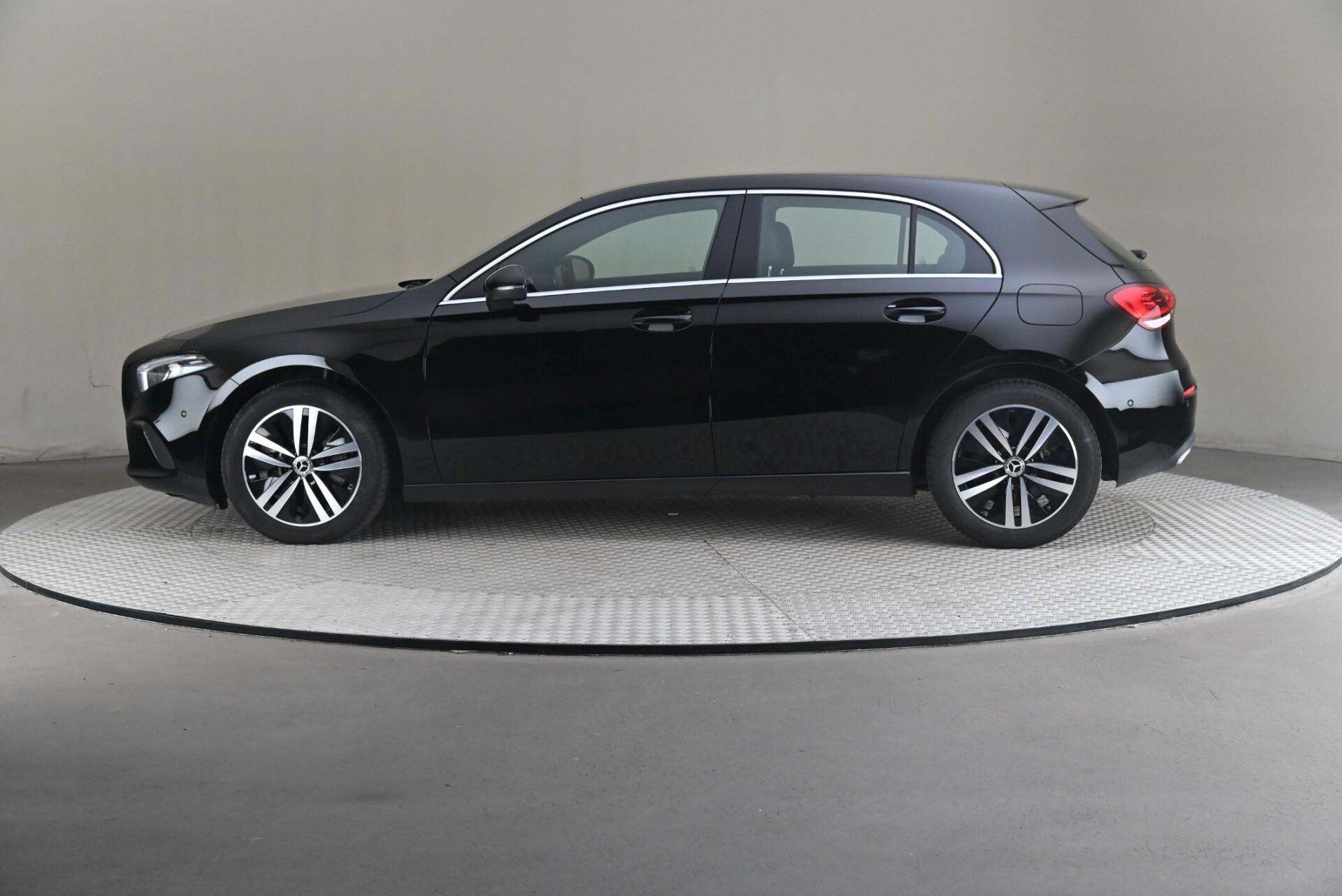 Mercedes-Benz A 250 e A Business 2022, kuva 4/32