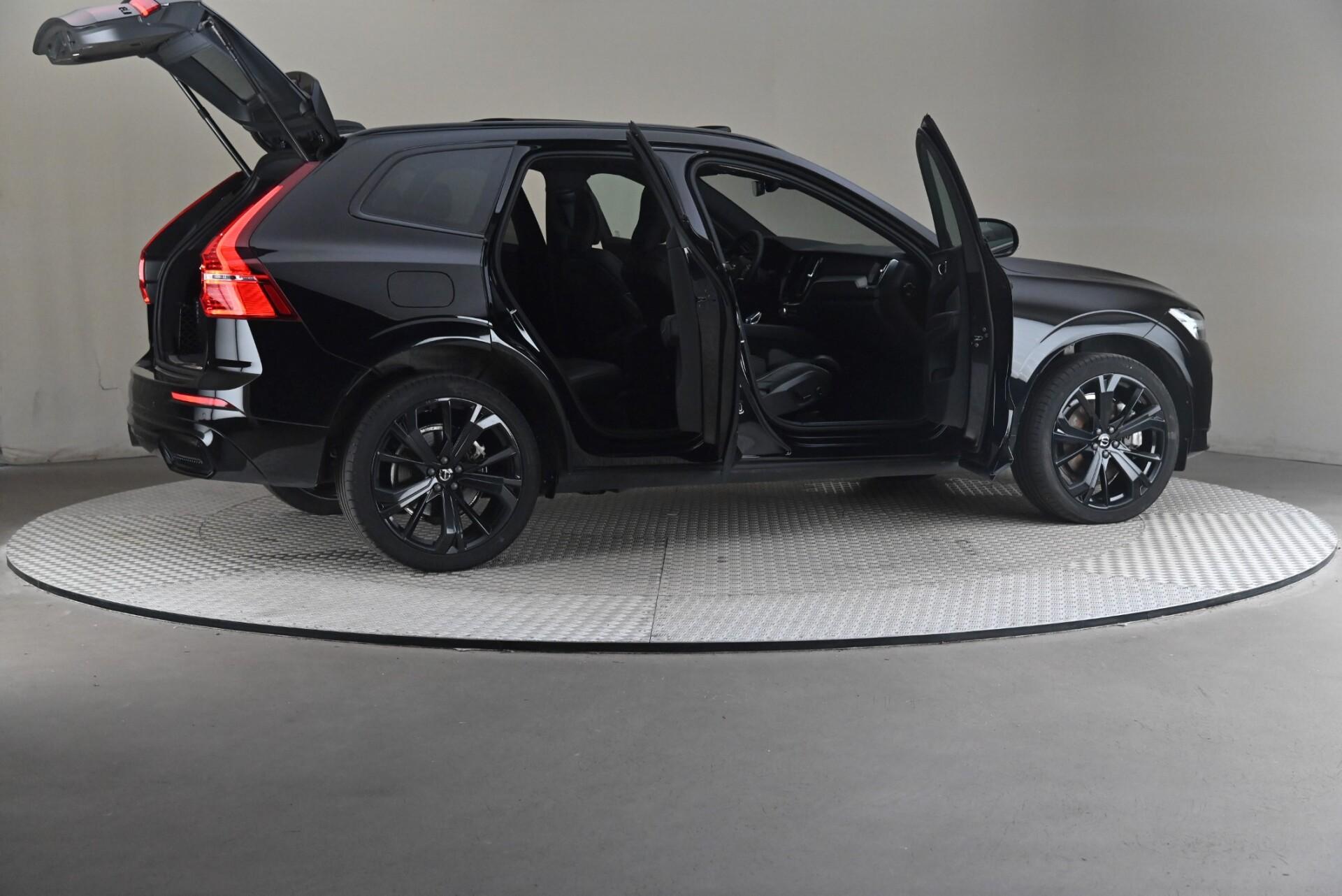 Volvo XC60 2024, kuva 6/32