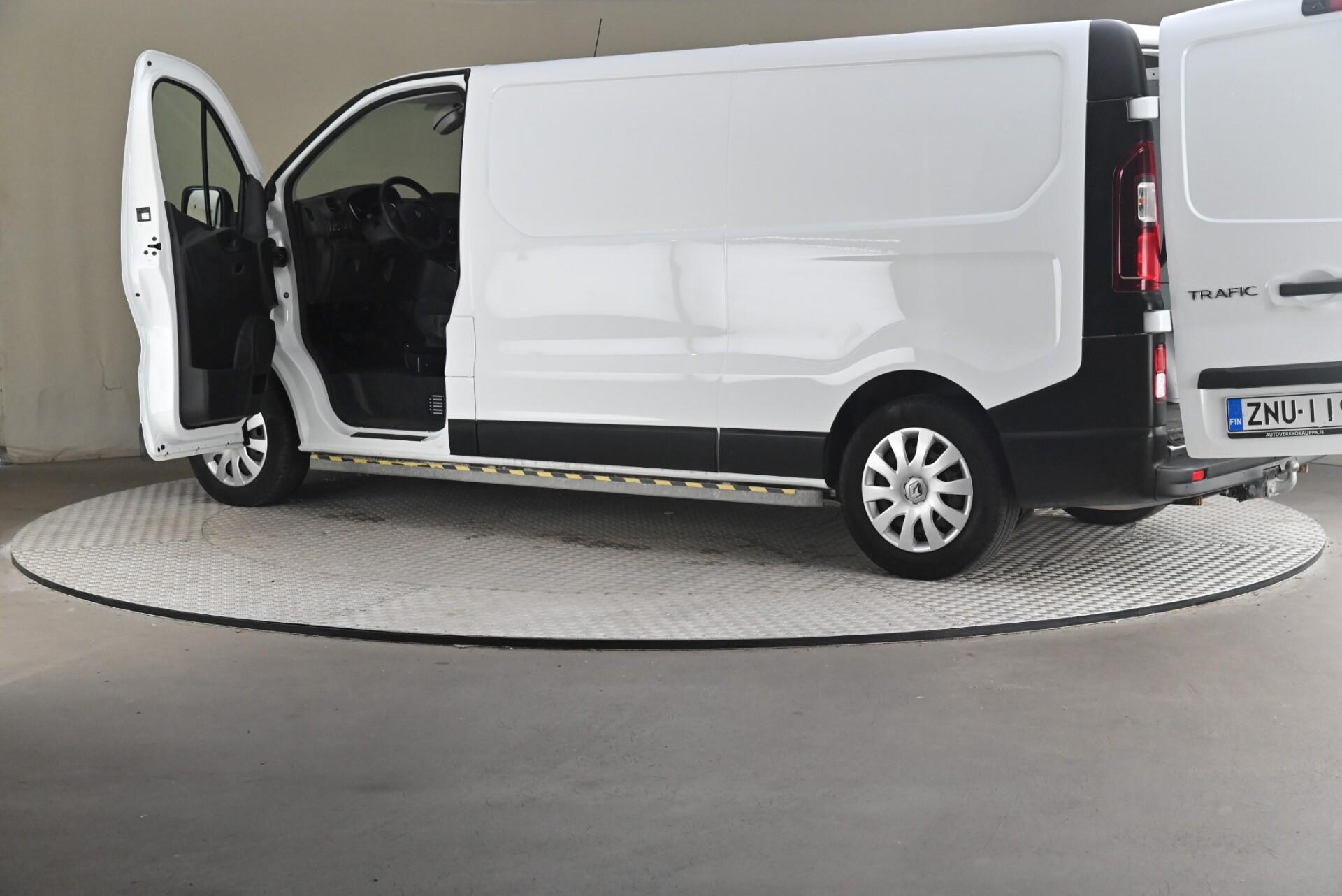 Renault Trafic 2021, kuva 7/30