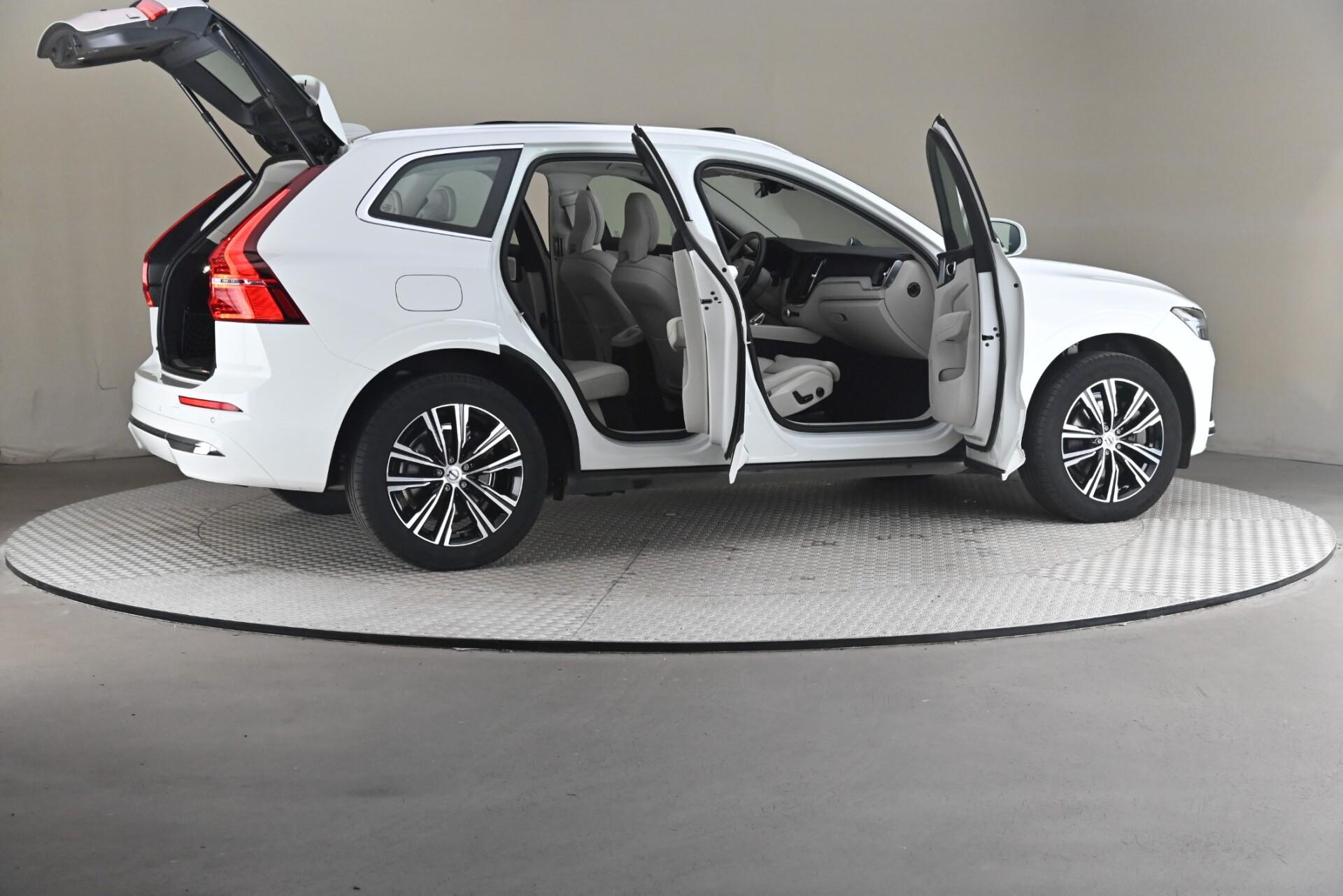 Volvo XC60 2022, kuva 6/31