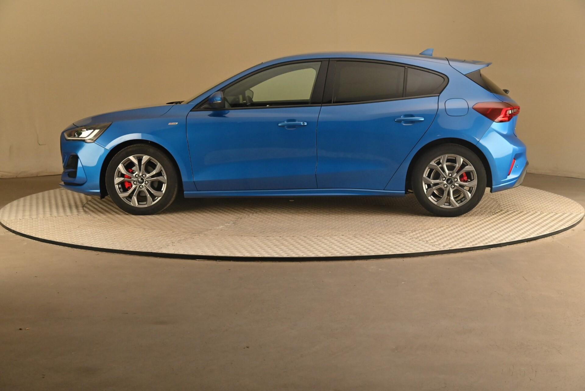 Ford Focus 2022, kuva 4/30