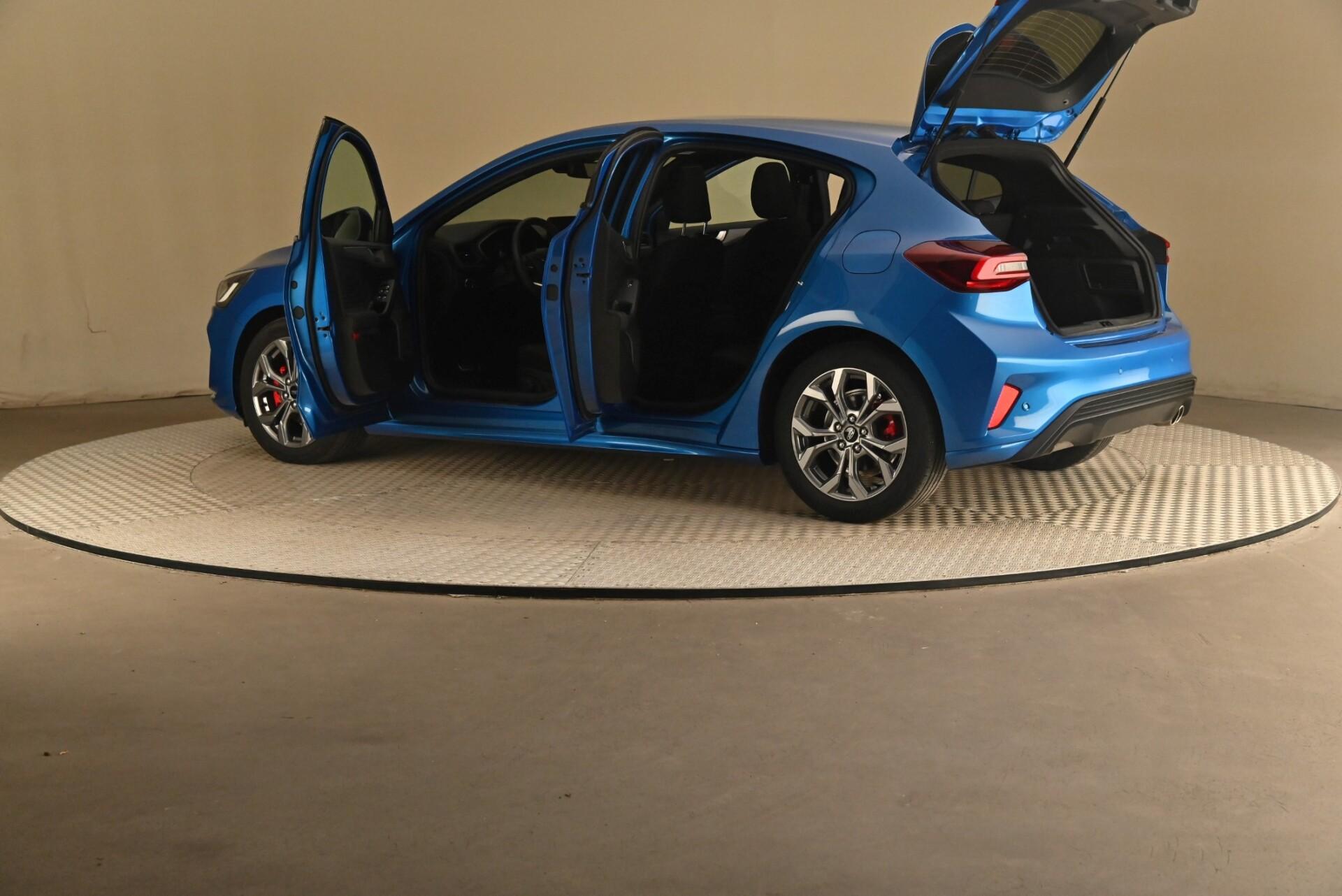 Ford Focus 2022, kuva 7/30
