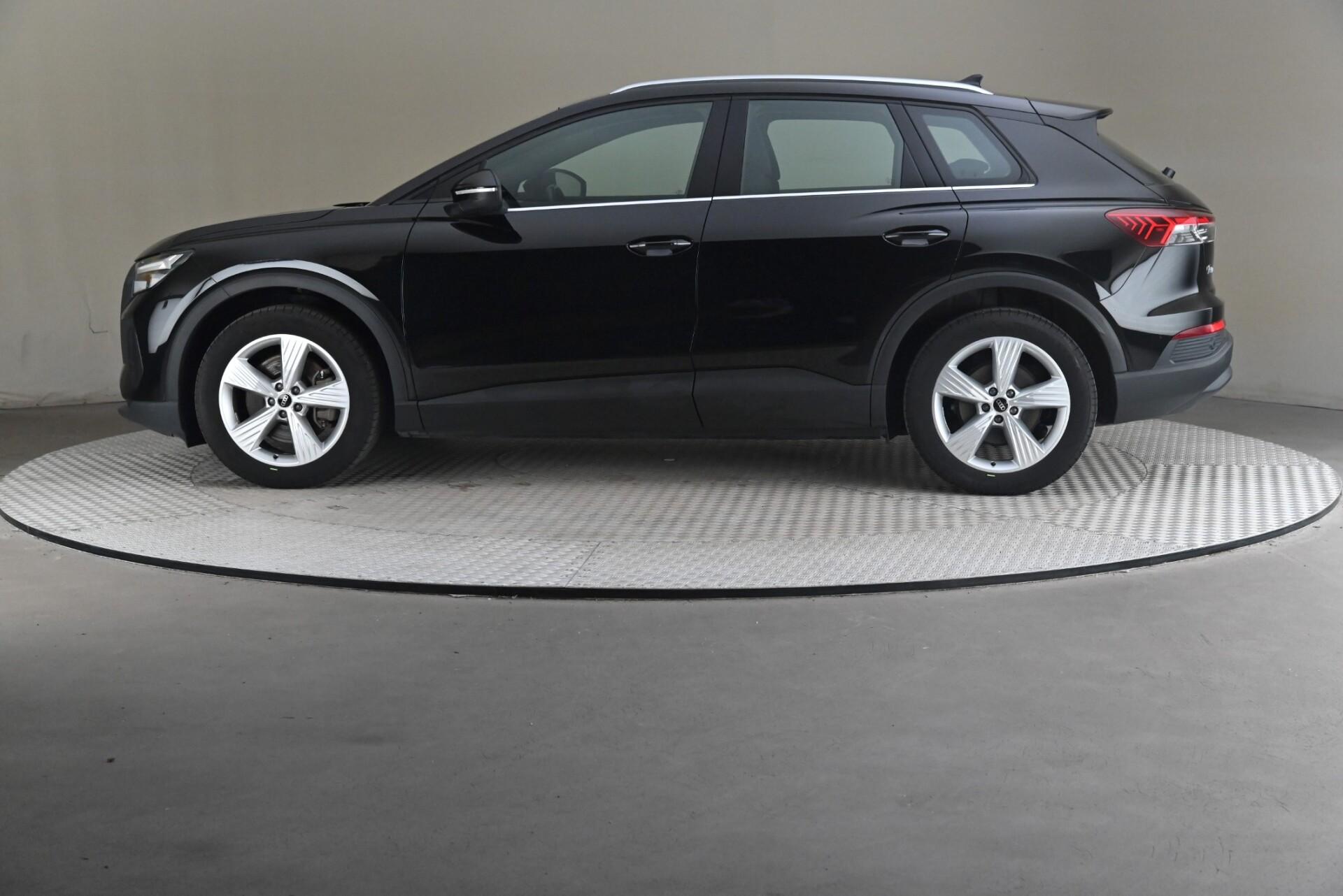 Audi Q4 e-tron 45 e-tron quattro 2023, kuva 4/30