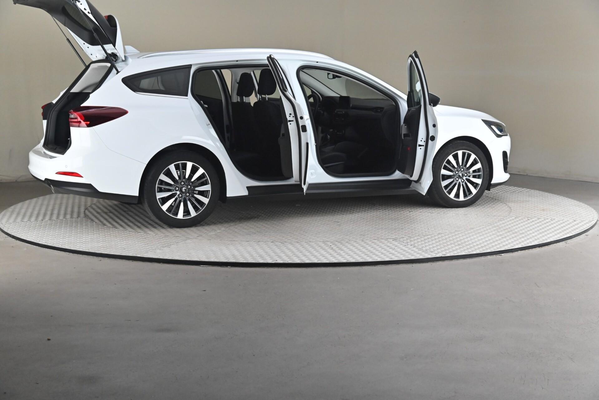 Ford Focus 2022, kuva 6/29