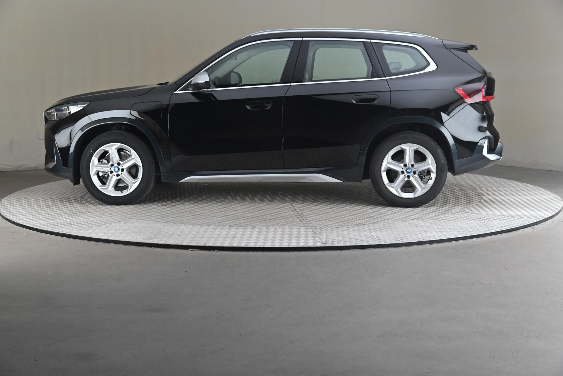 BMW X1 2024, photo 4/32