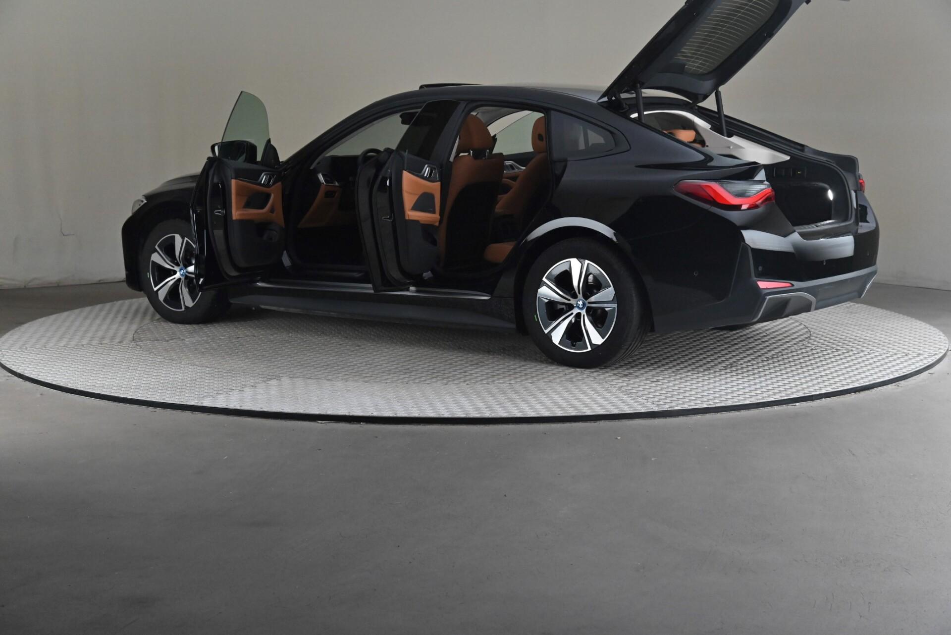 BMW i4 eDrive40 2023, kuva 7/32