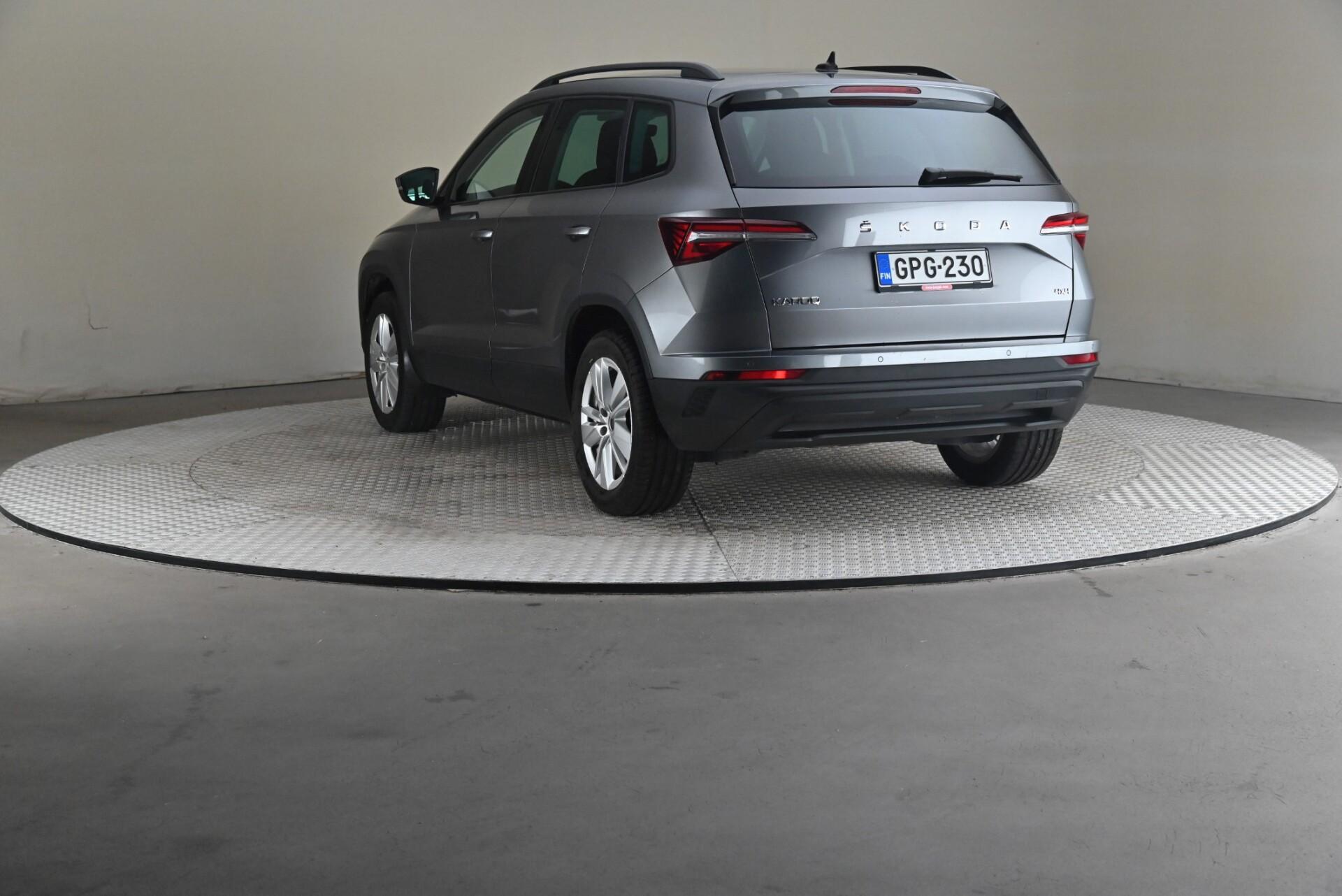 Skoda Karoq 2.0 TDI 150 4x4 Ambition DSG 2022, kuva 2/29