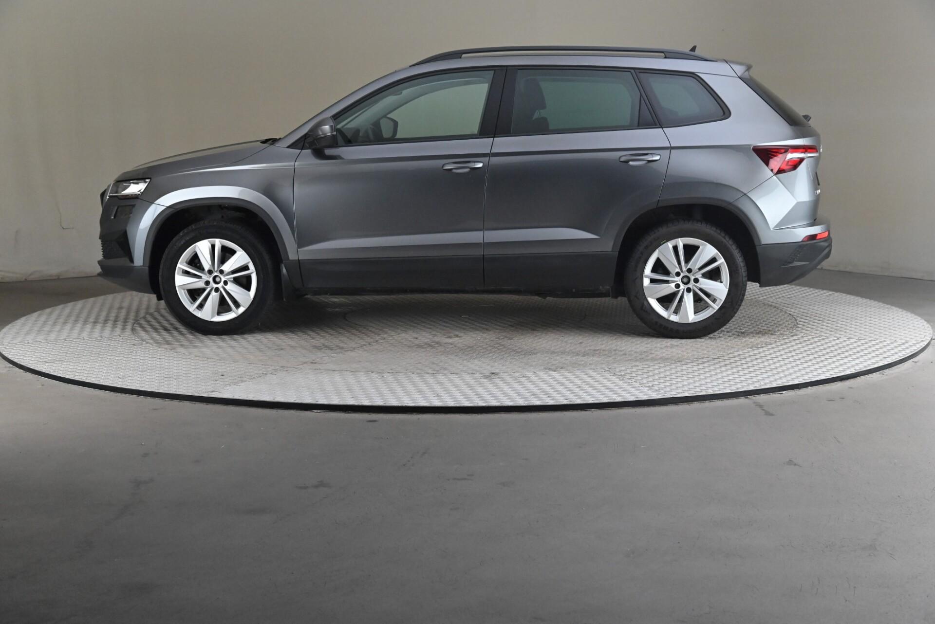 Skoda Karoq 2.0 TDI 150 4x4 Ambition DSG 2022, kuva 4/29