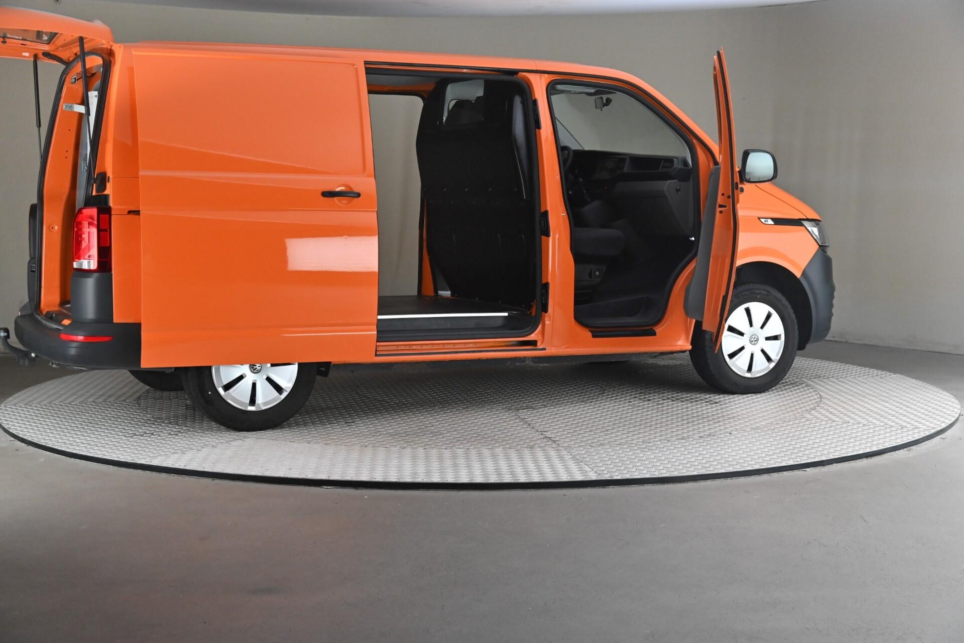 Volkswagen Transporter 2021, kuva 6/31