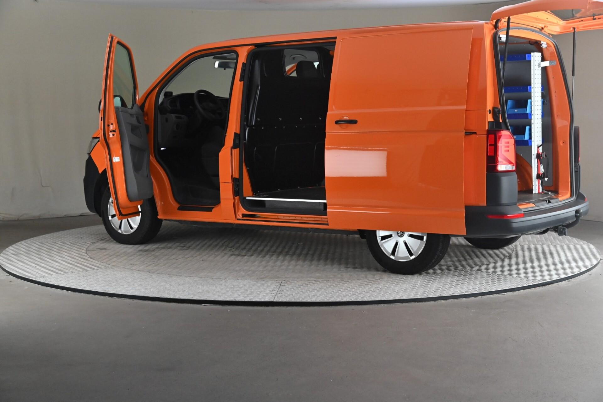 Volkswagen Transporter 2021, kuva 7/31