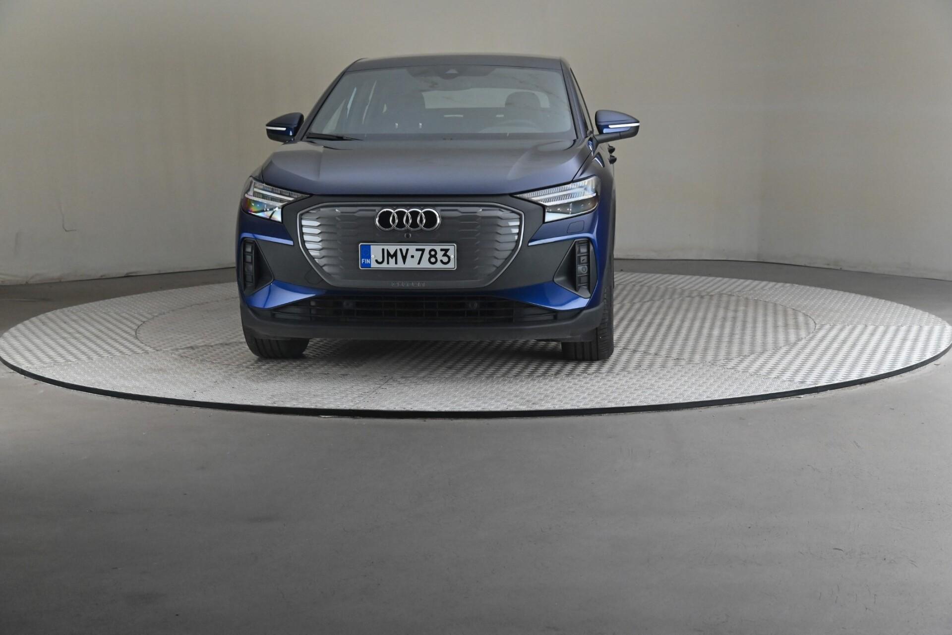 Audi Q4 e-tron 40 e-tron Sportback 2023, photo 3/27