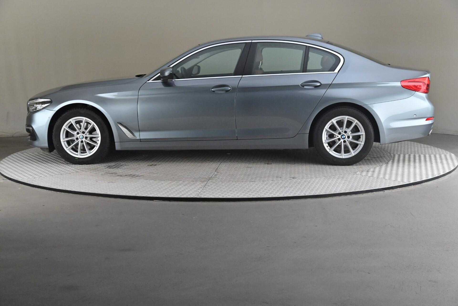 BMW 520 2019, kuva 4/36