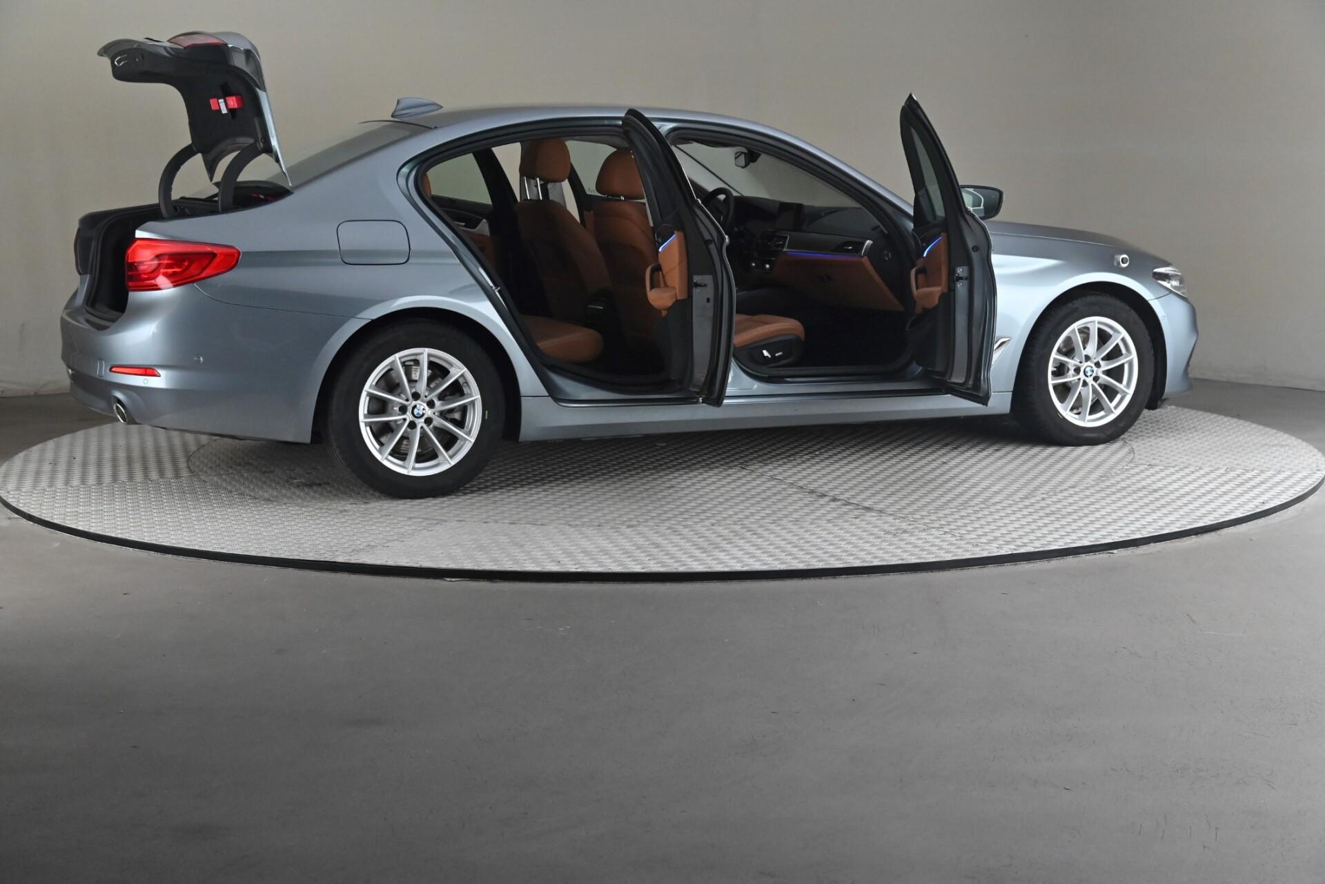 BMW 520 2019, kuva 6/36