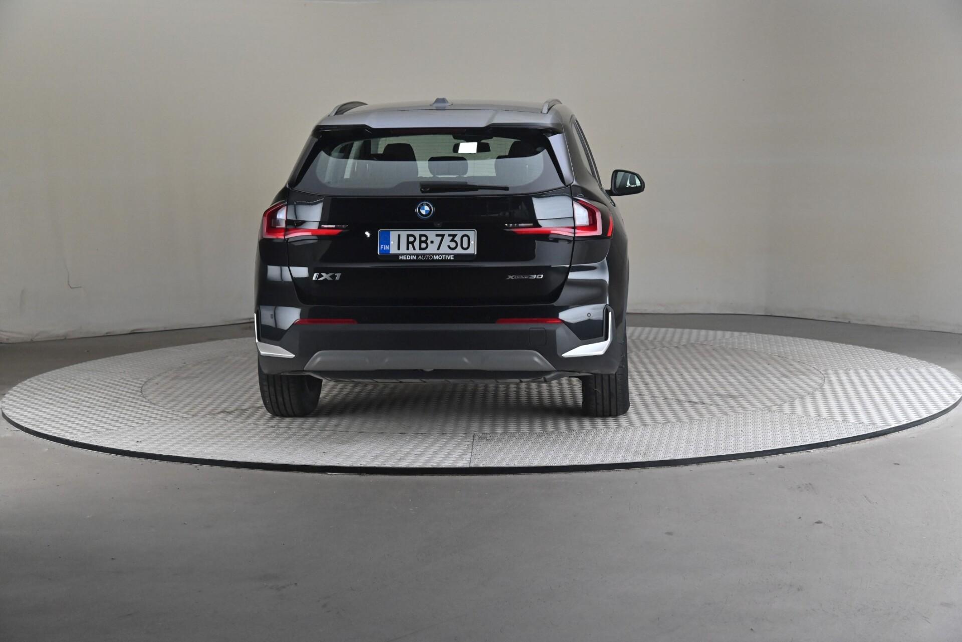 BMW iX1 U11 30 xDrive Charged Plus 2023, kuva 5/32